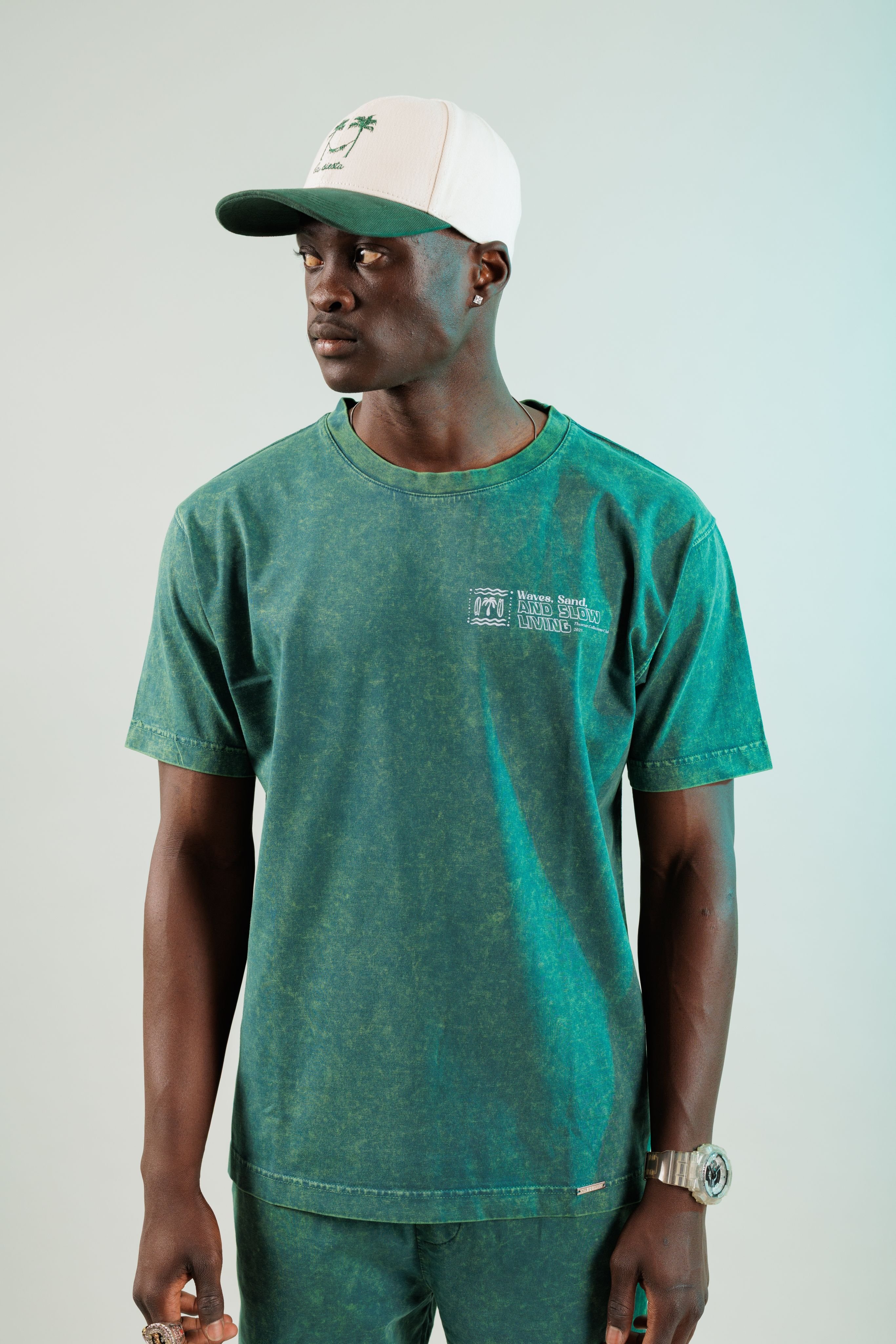 Waves and Sand Oil Green Yıkamalı Oversize Tshirt
