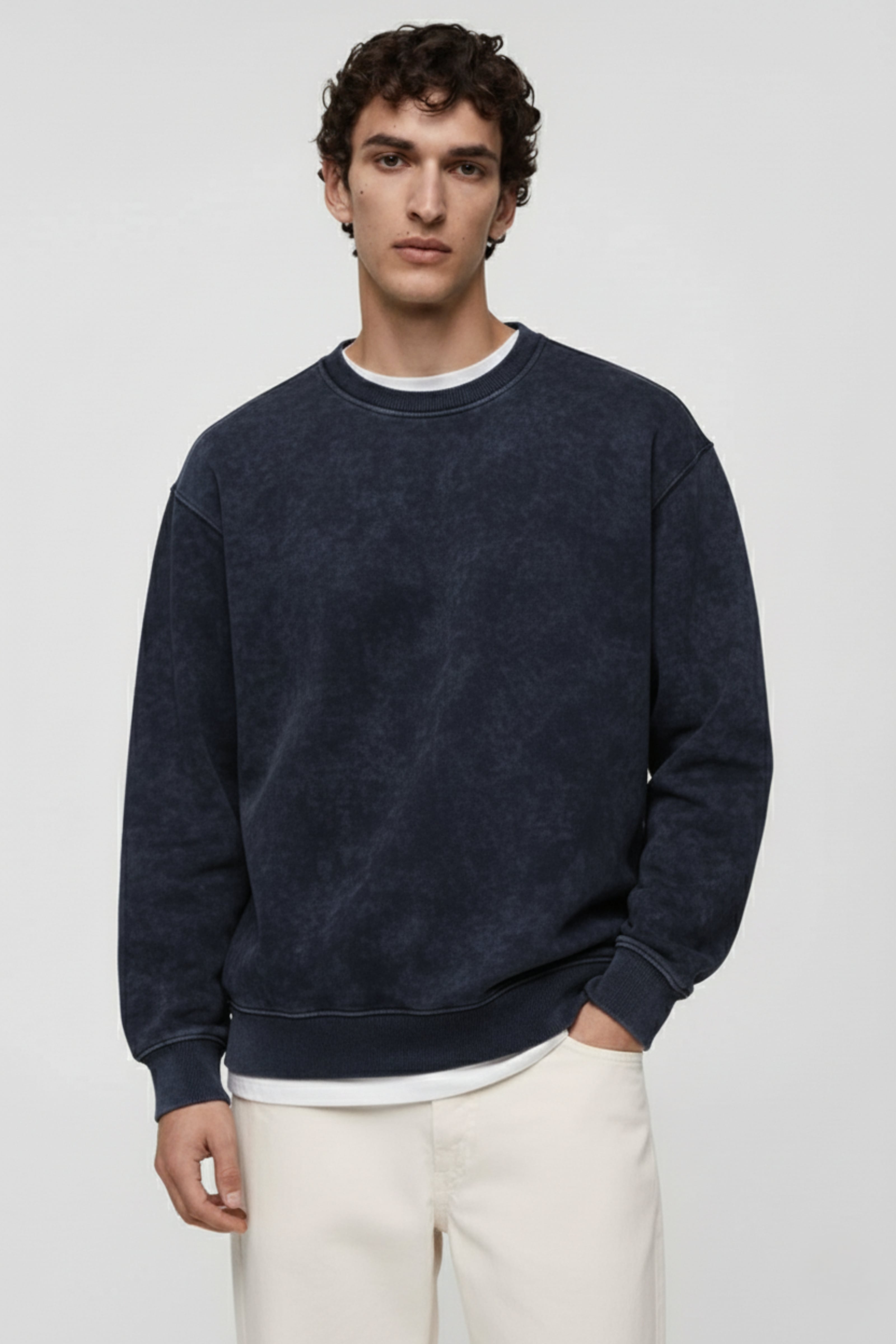 Siyah Basic Yıkamalı Sweatshirt