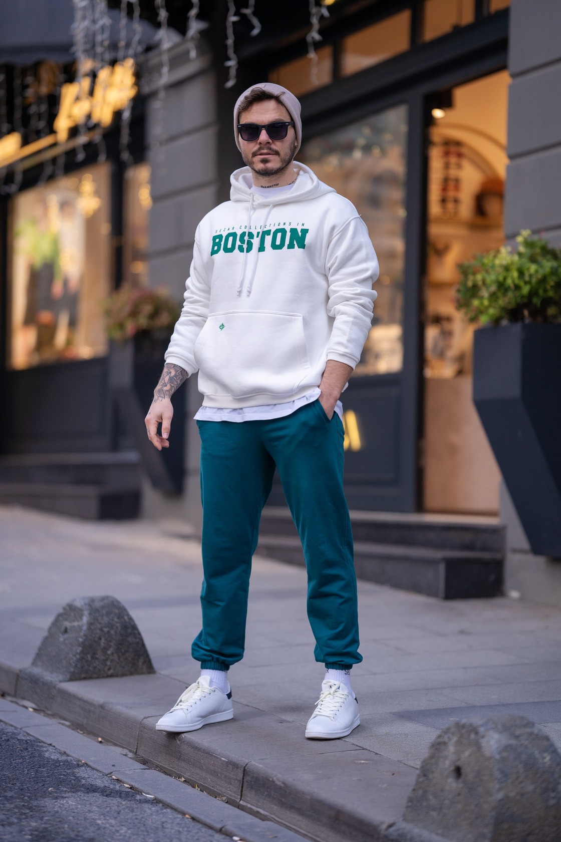 Boston Sweatshirt