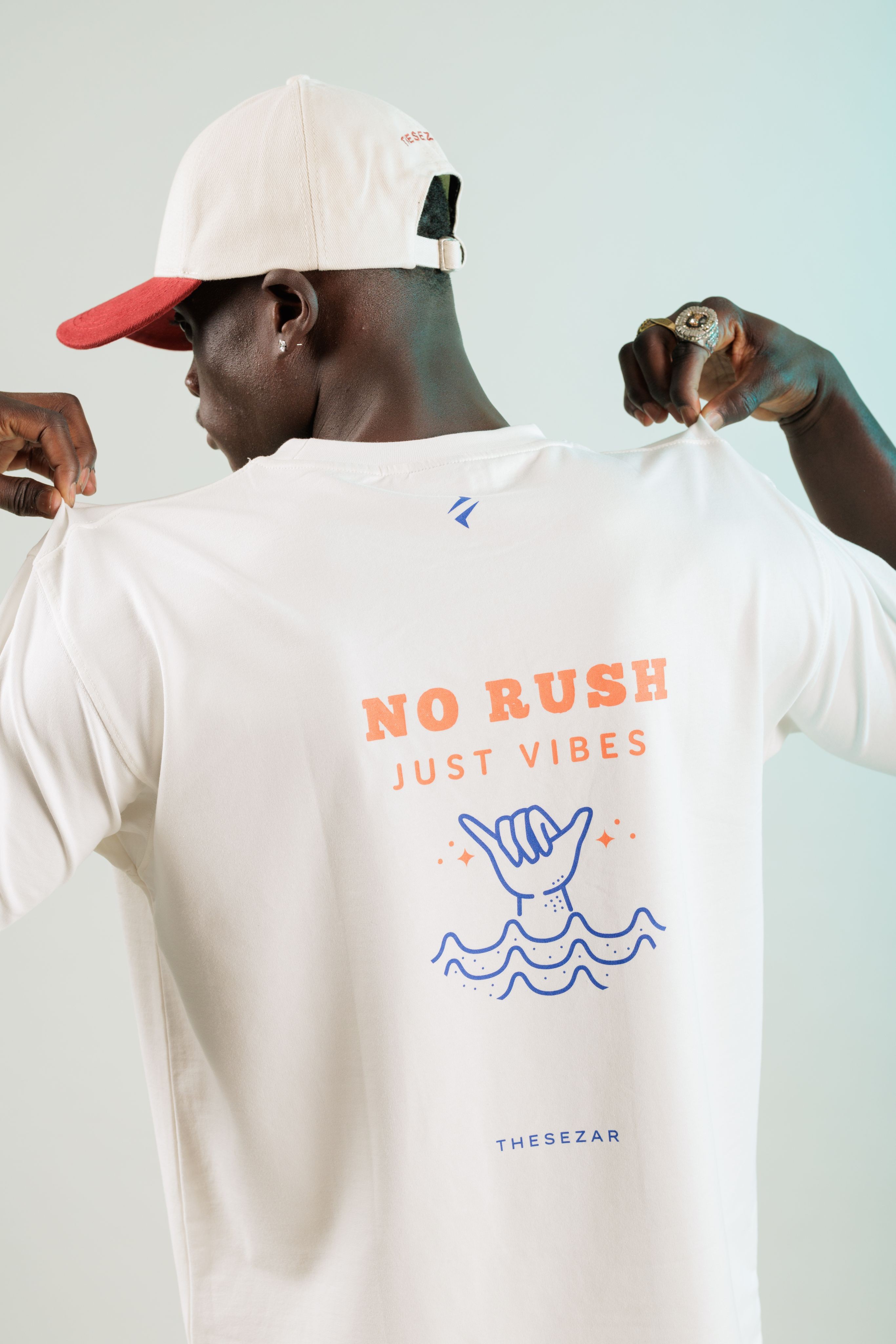 No Rush Just Vibes Ekru Oversize Tshirt
