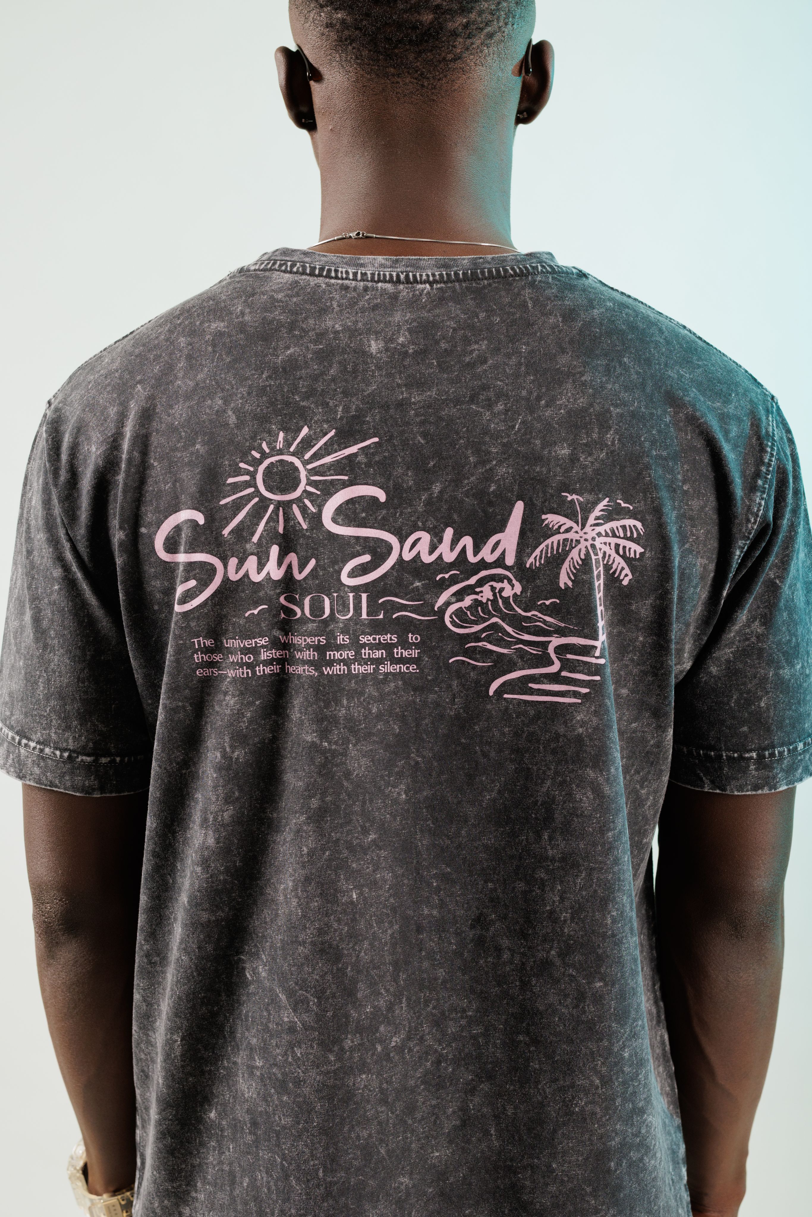Sun Sand Soul Dark Black Yıkamalı Oversize Tshirt