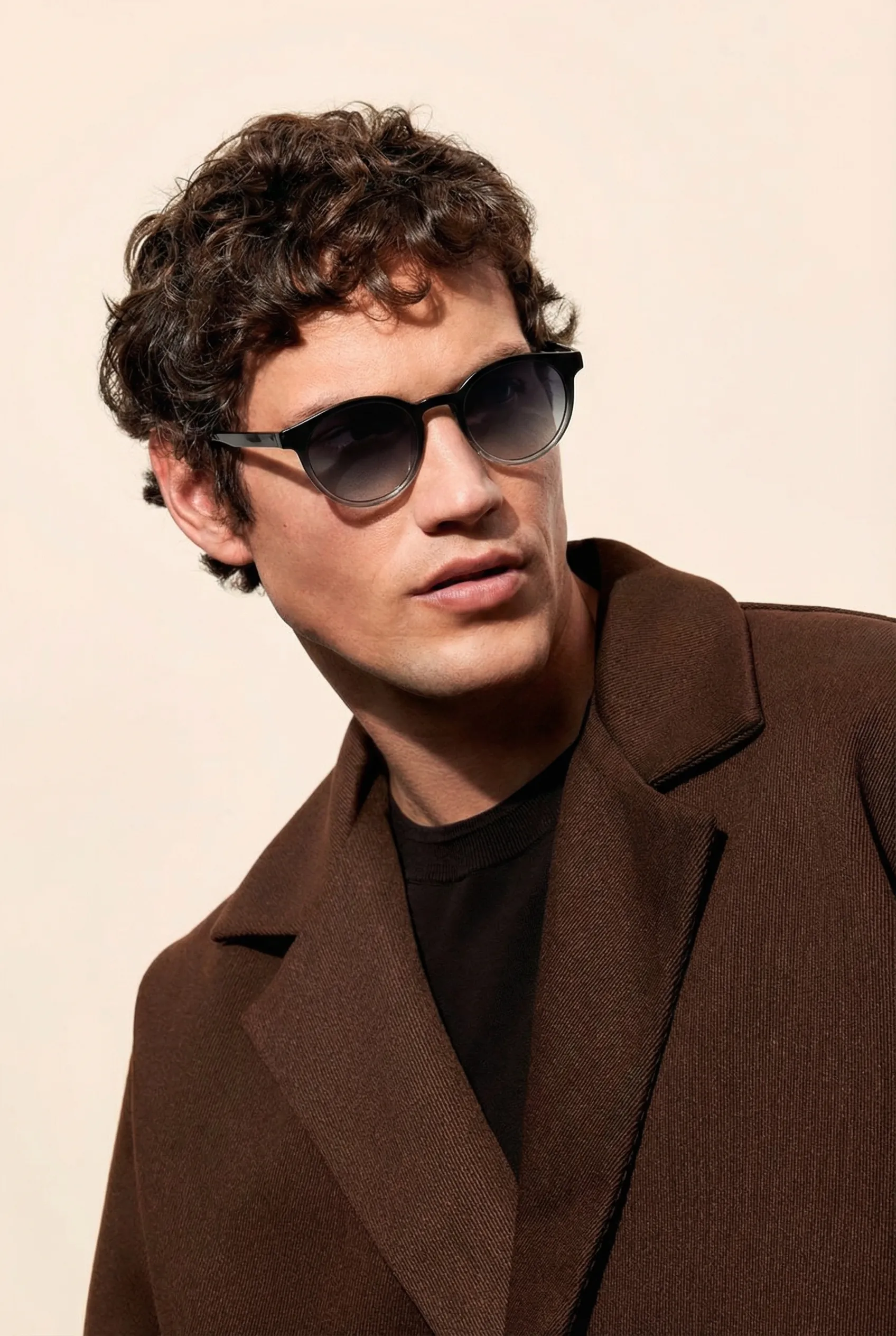 Siyah Geçişli Güneş Gözlük