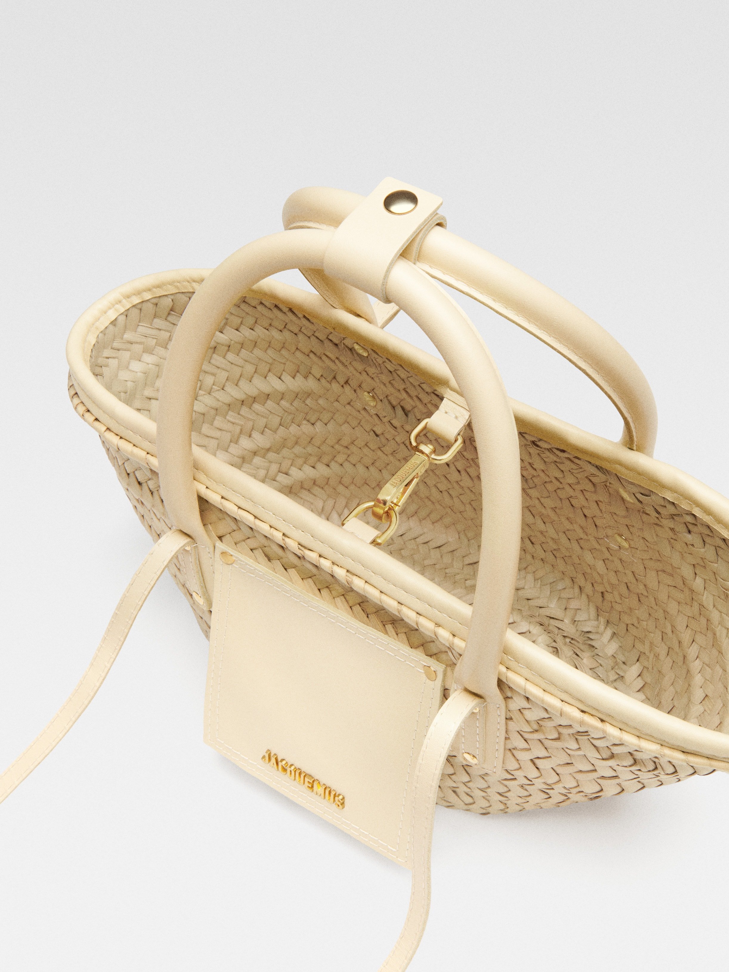 Mini beach basket bag