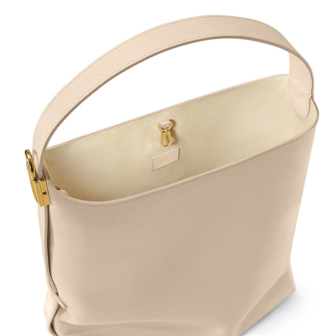 Louis Vuitton Low Key Hobo MM