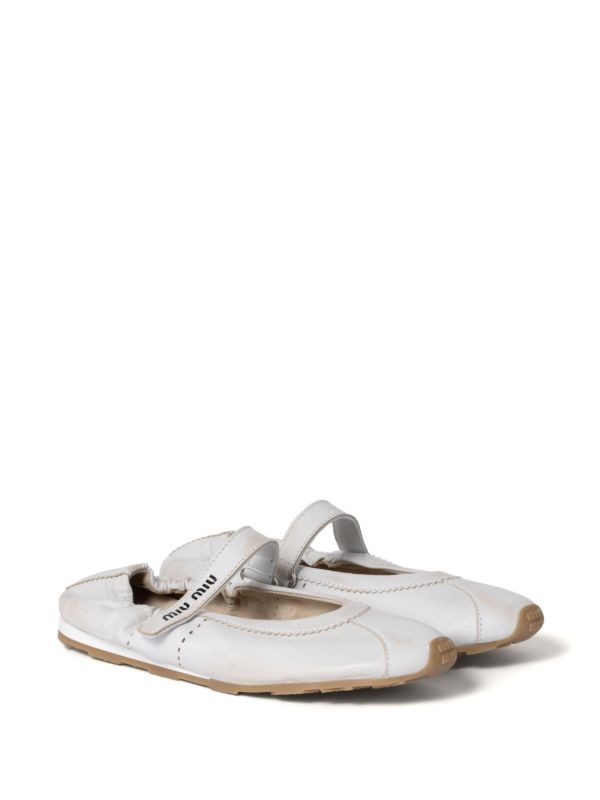  Miu Miu leather ballet flats