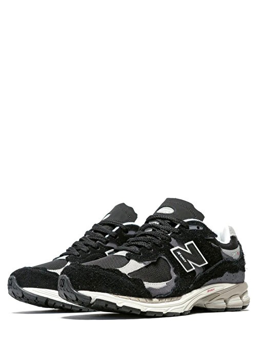 New Balance 2002R Protection Pack Black