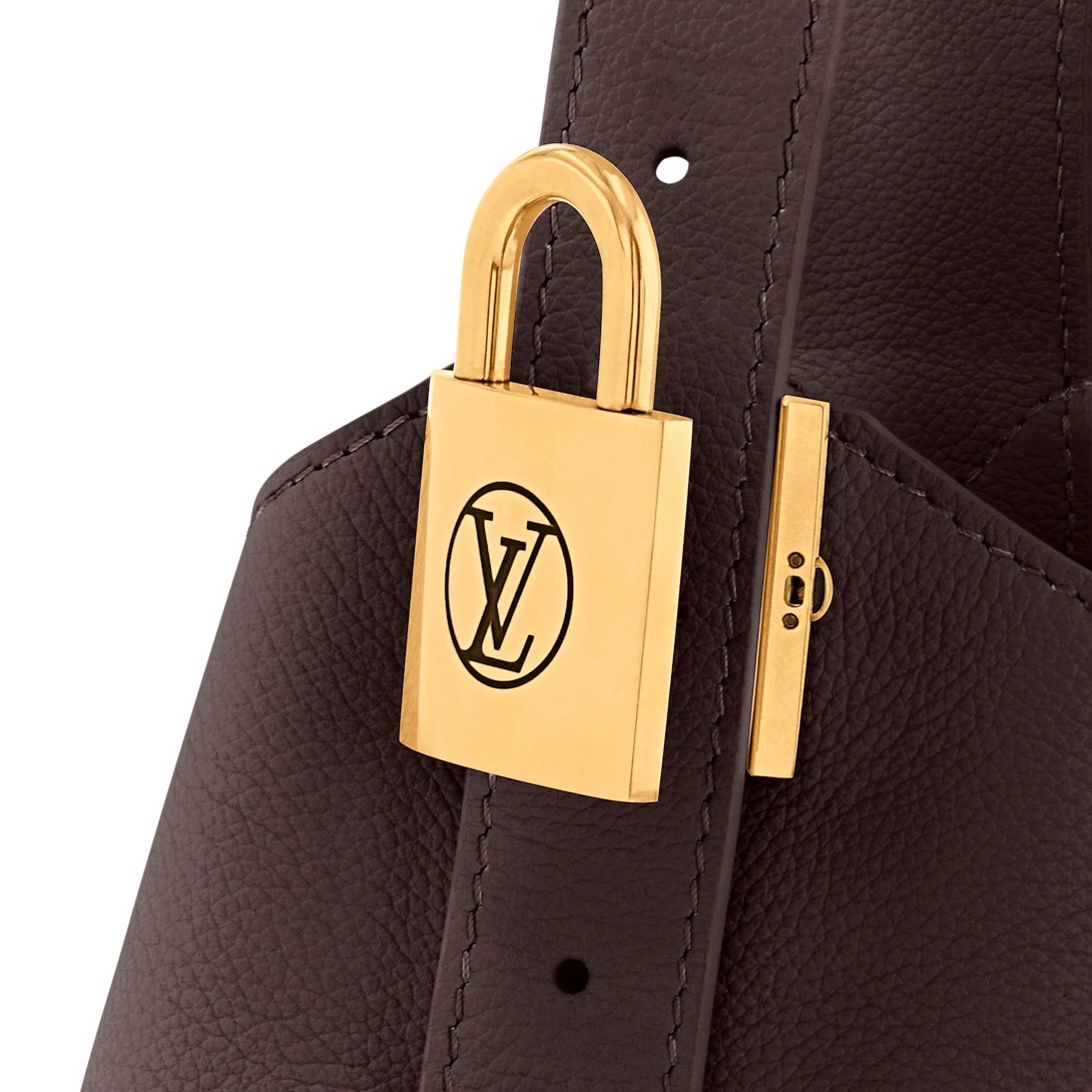 Louis Vuitton Low Key Hobo MM