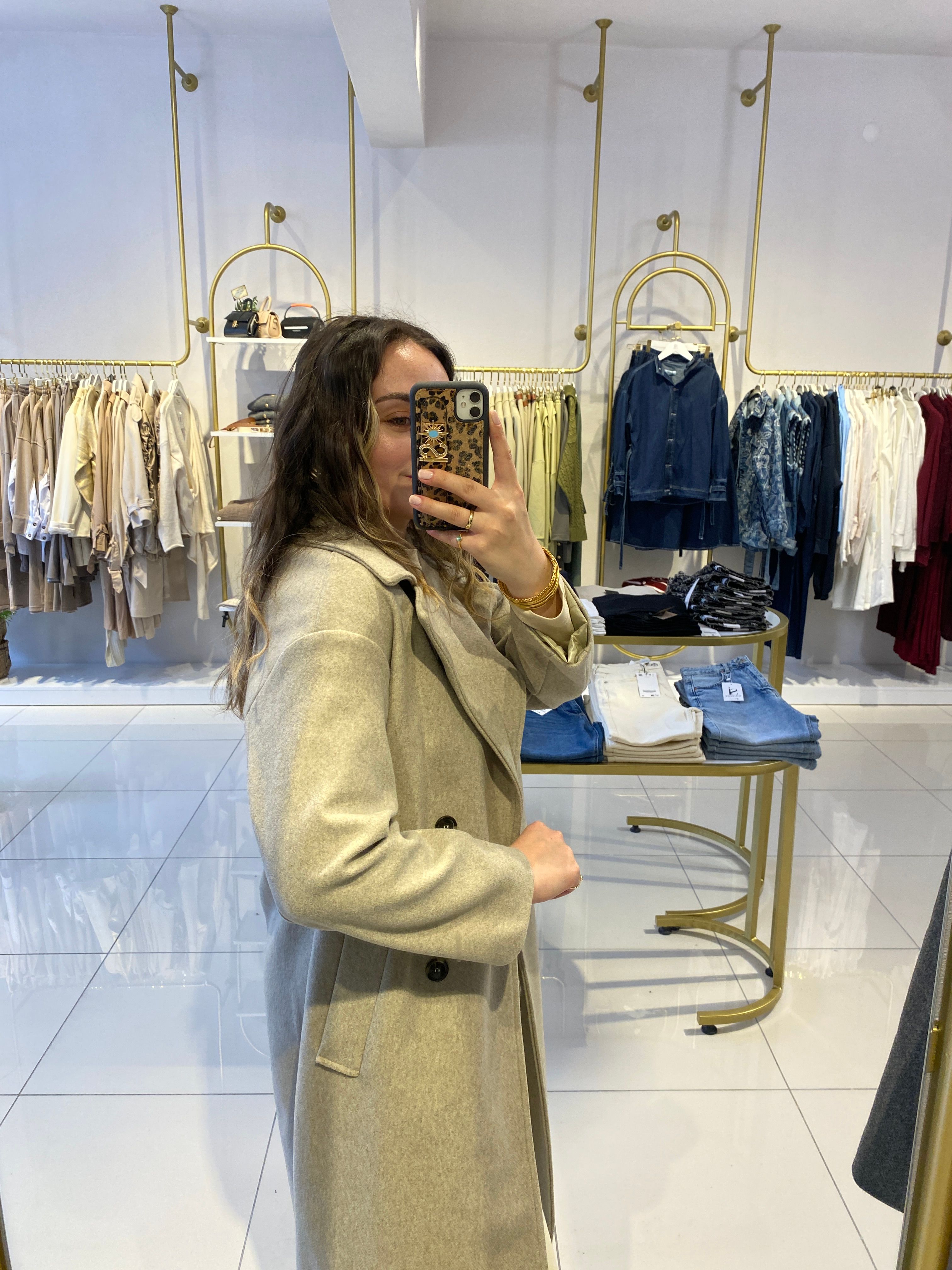 Mng Model Kaşe Kaban