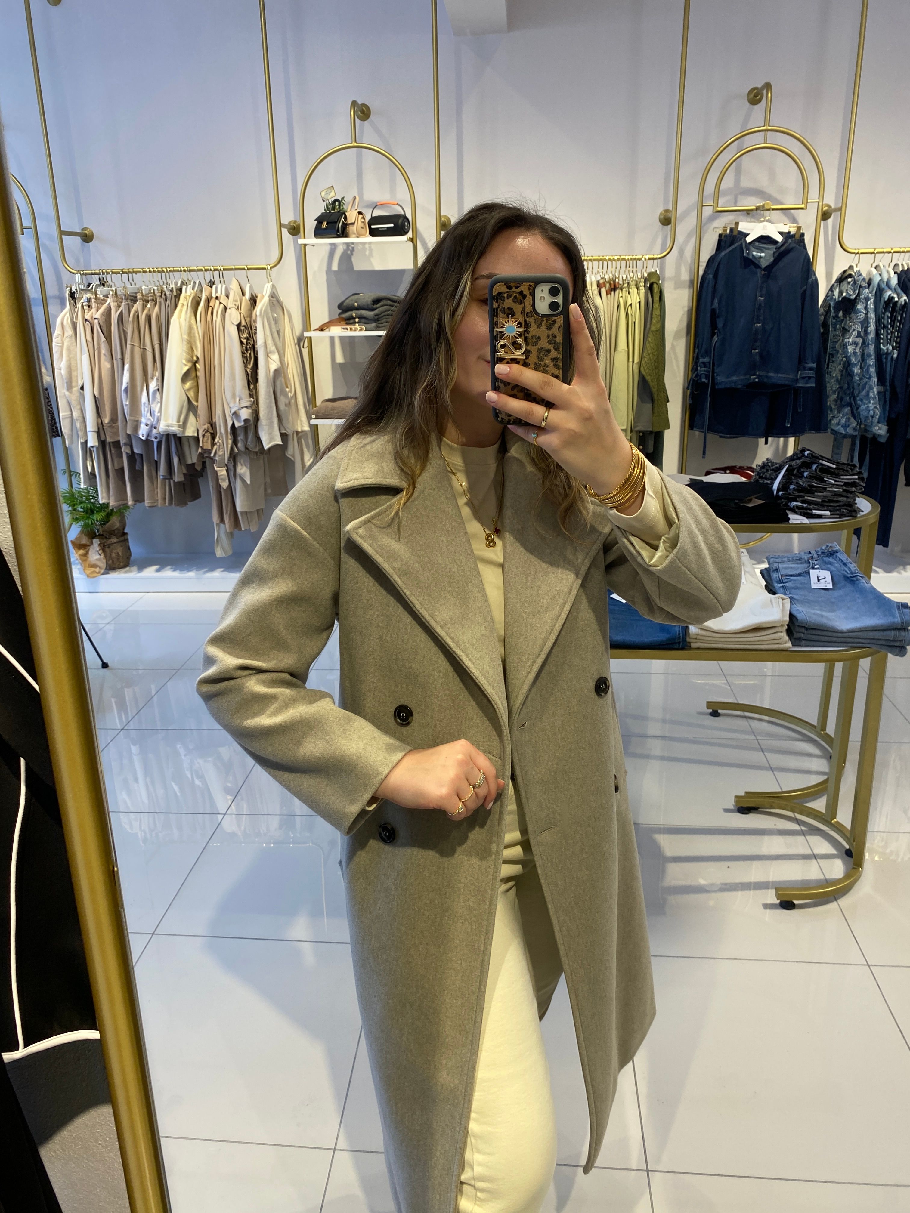 Mng Model Kaşe Kaban