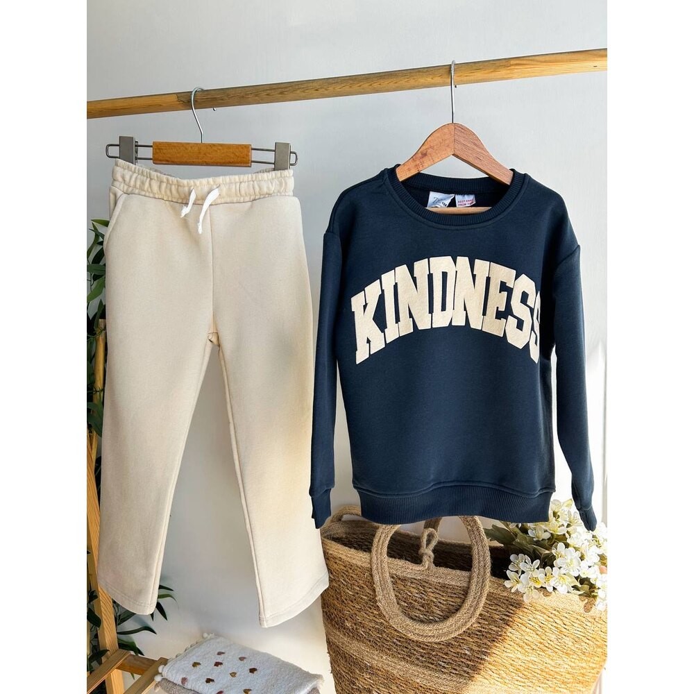 Zara kindness takım