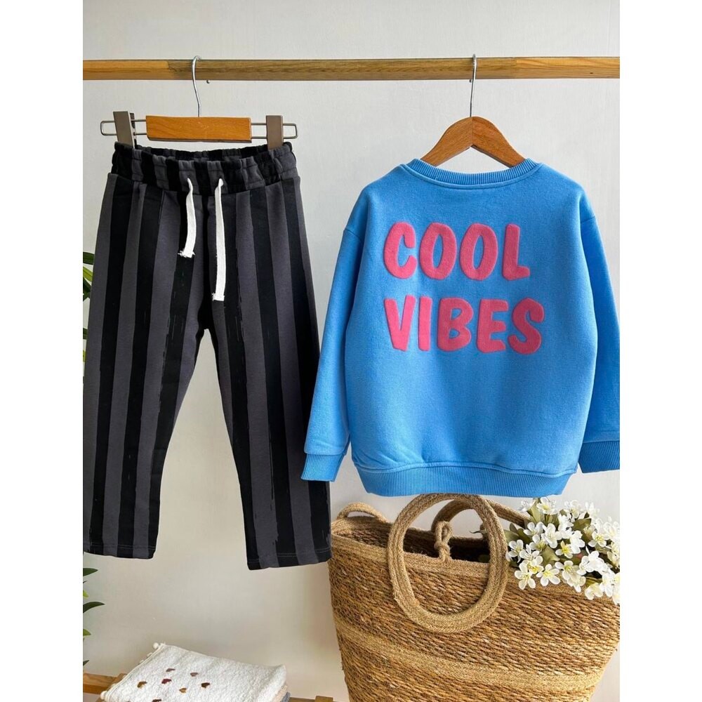 Zara cool vibes takım