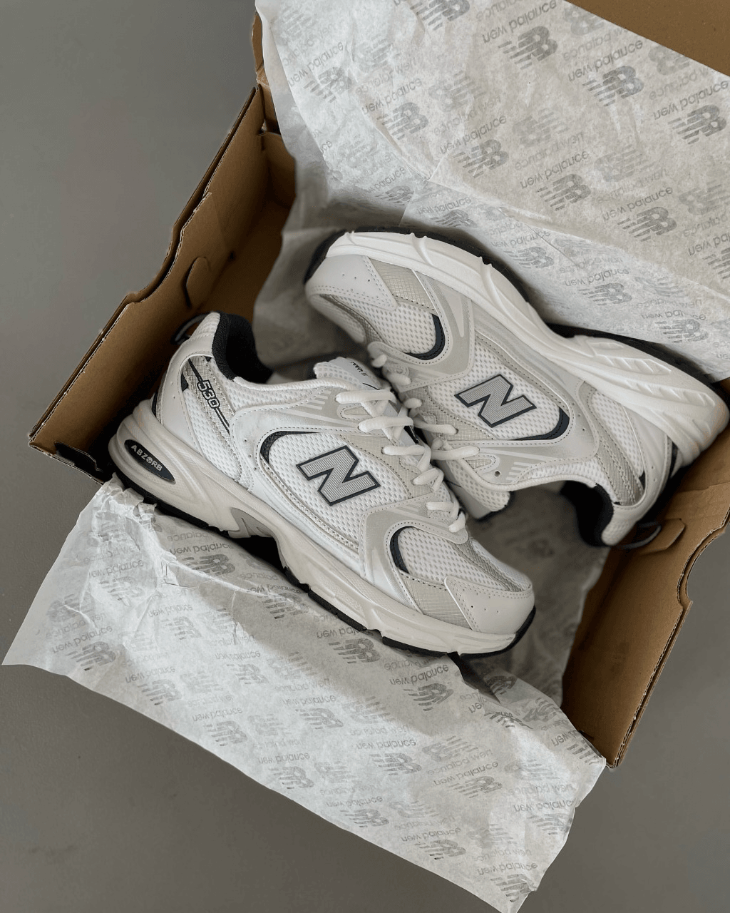 New Balance 530