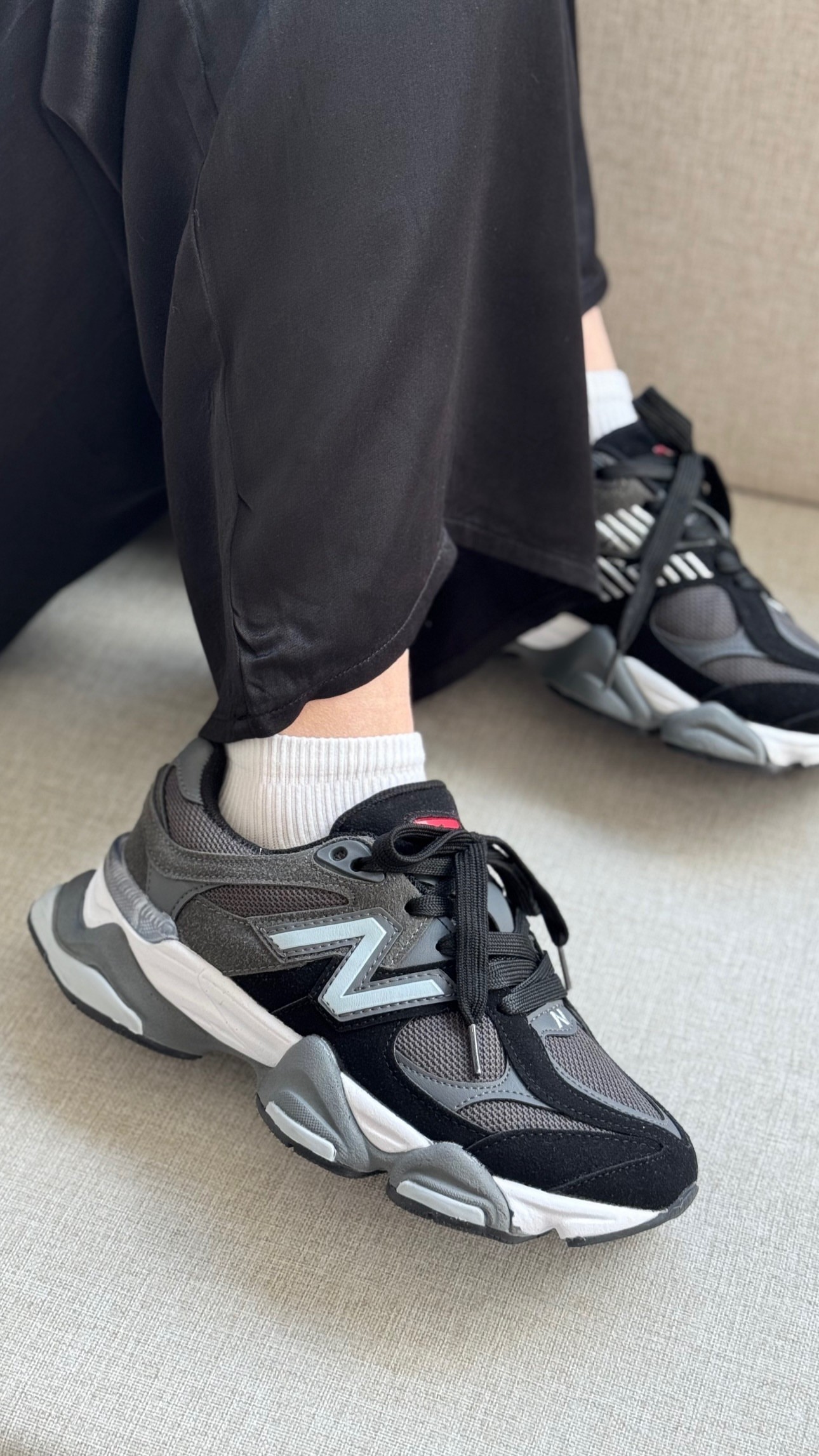 New Balance 9060 - Siyah-Füme