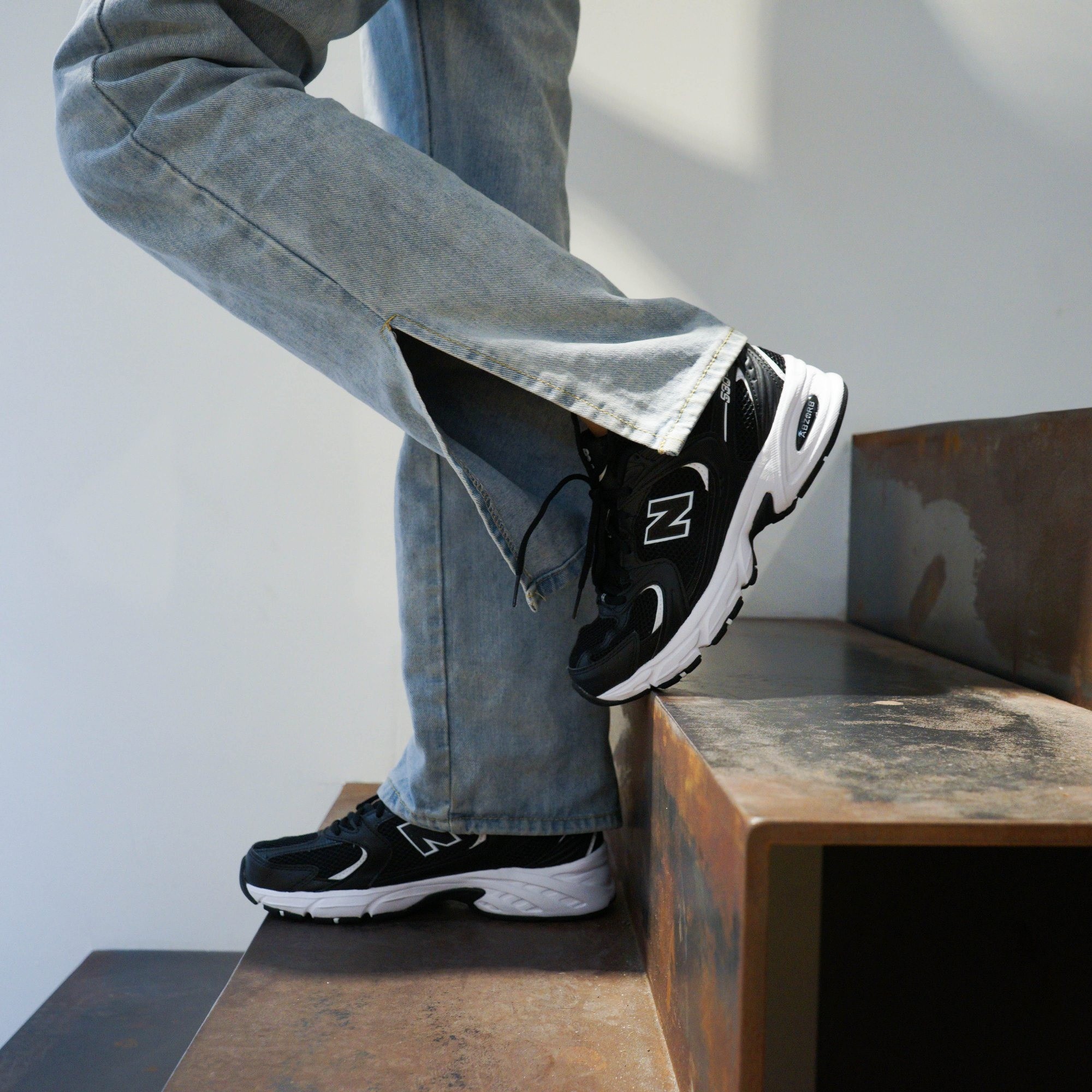 New Balance 530 - Siyah-Beyaz
