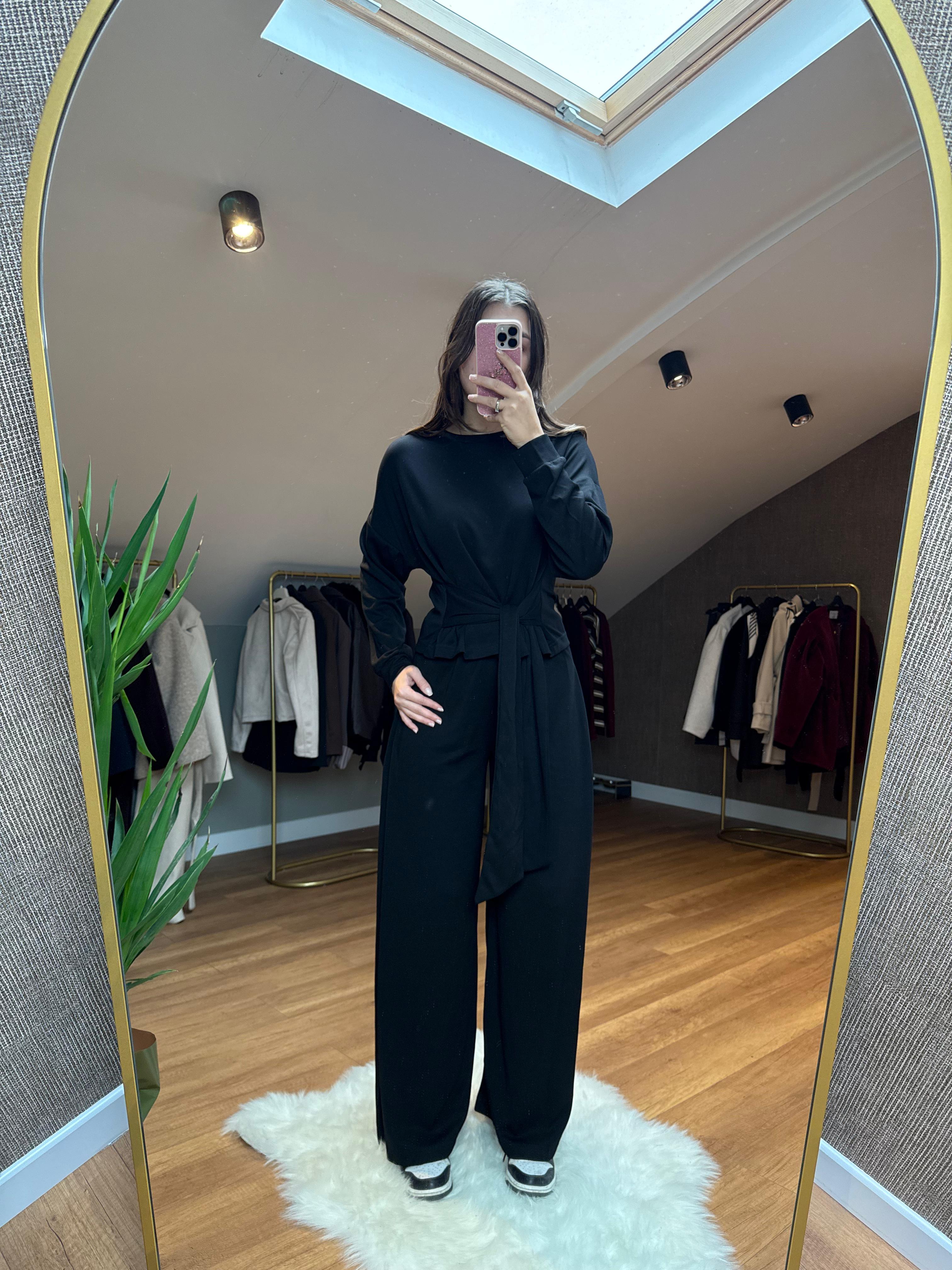 Bağlama Kemerli Alt-Üst Takım - Siyah