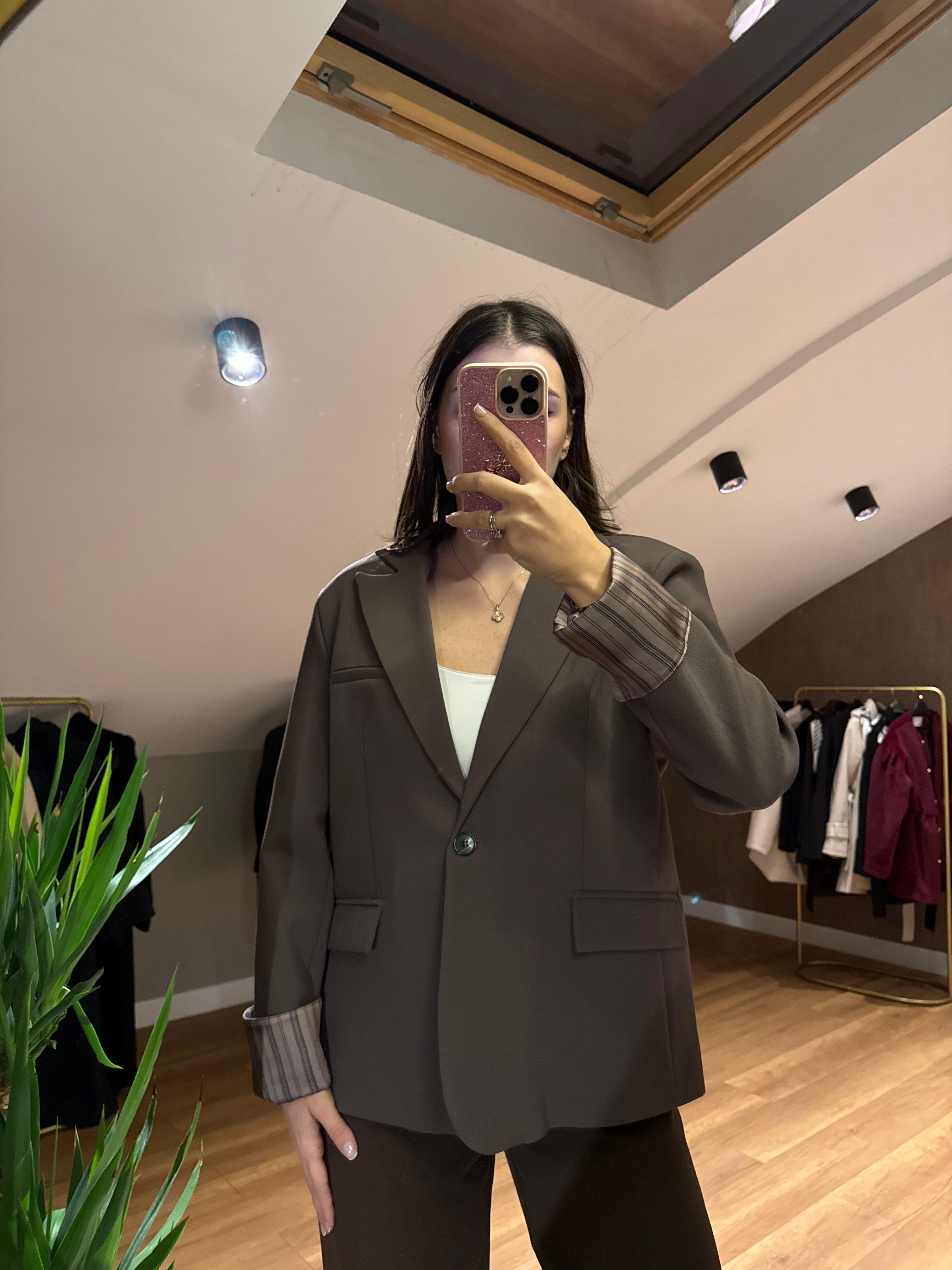 Tek Düğmeli Kol Detaylı Blazer - Kahverengi