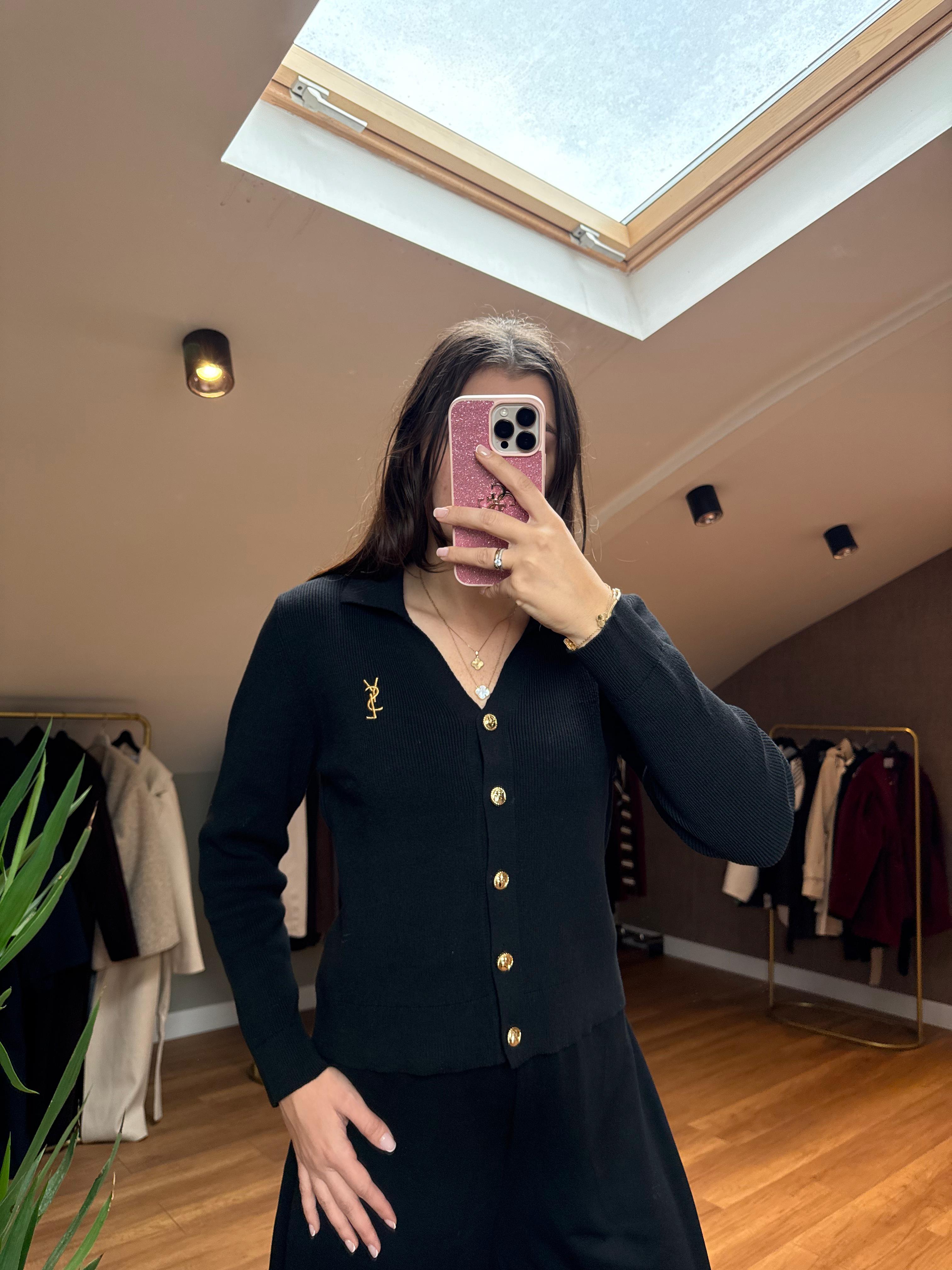 Altın Düğmeli Triko Hırka - Siyah