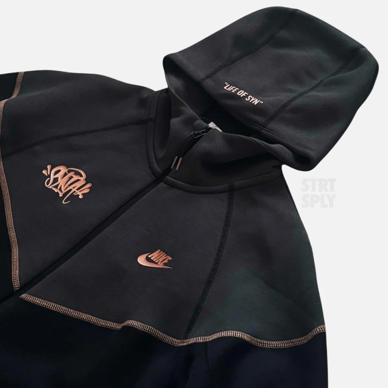 SYNA x Tech Fleece Takım