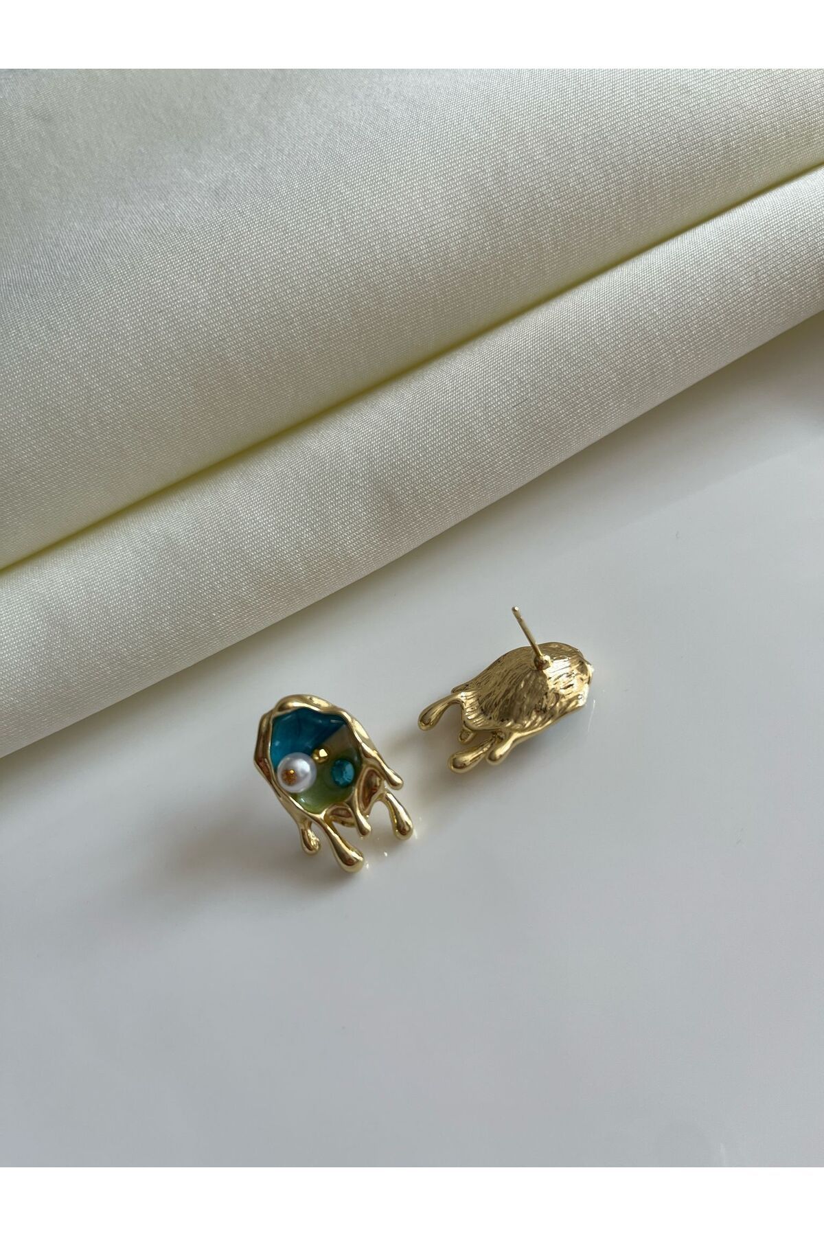 Vintage İnci Detaylı Sarkıt Kadın Küpe