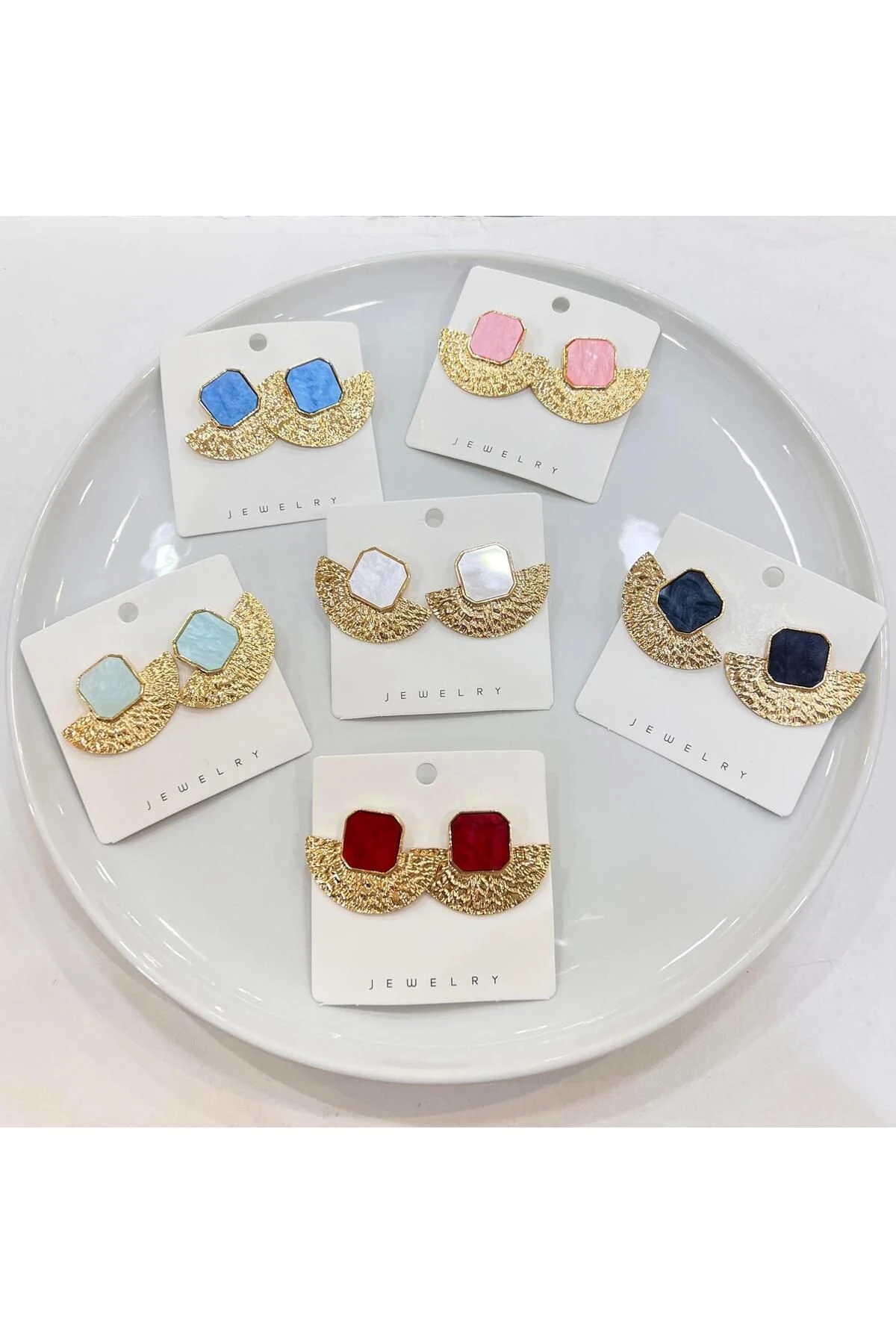 Metal Ezme Plaka Mineli Yelpaze Küpe