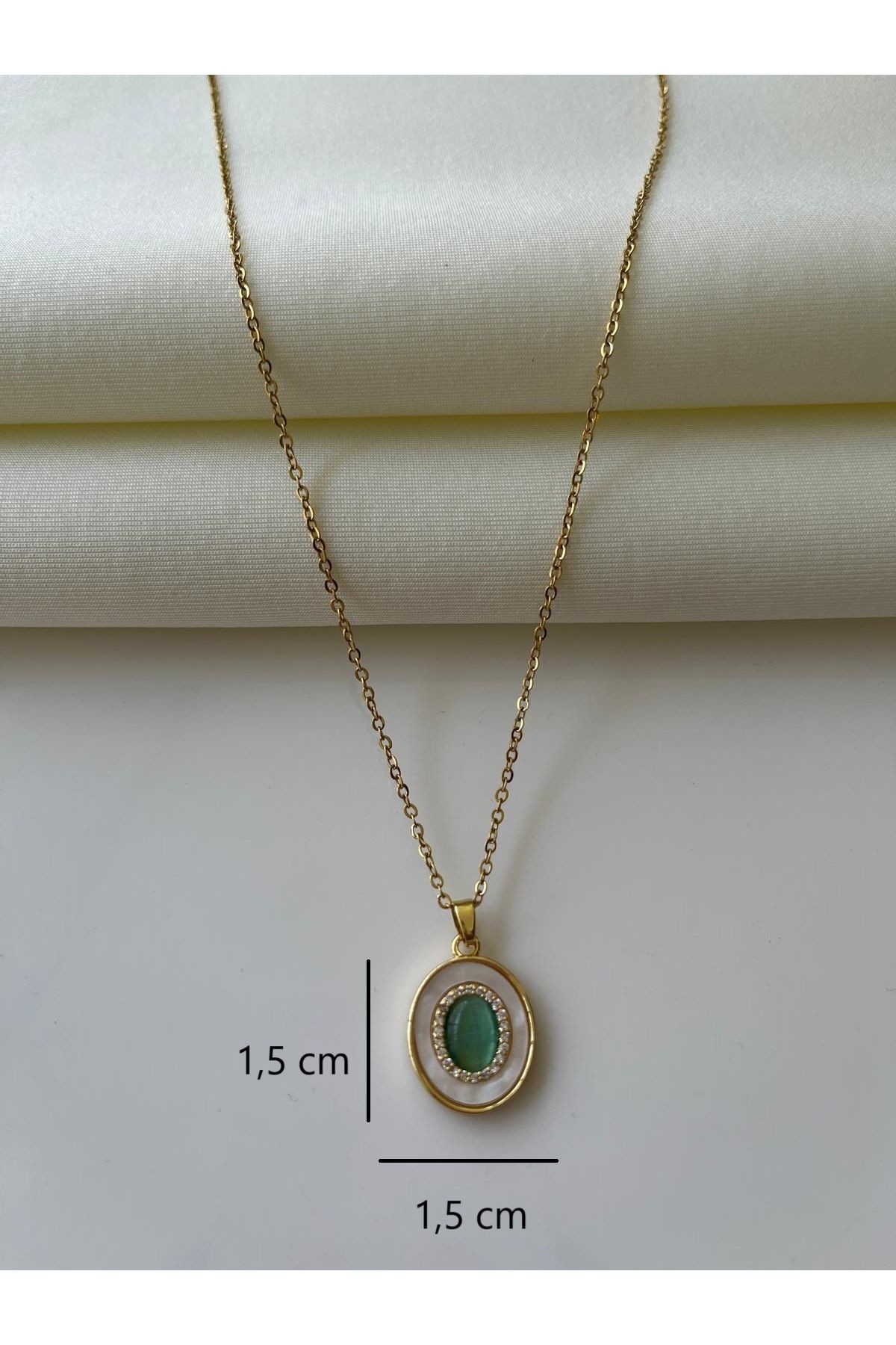 Çelik Vintage Yeşil Boncuk Detaylı Kadın Kolye