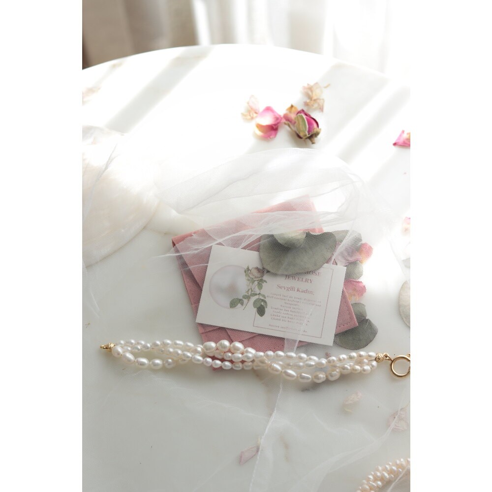 ROZA NO:3 REAL PEARL BRACELET