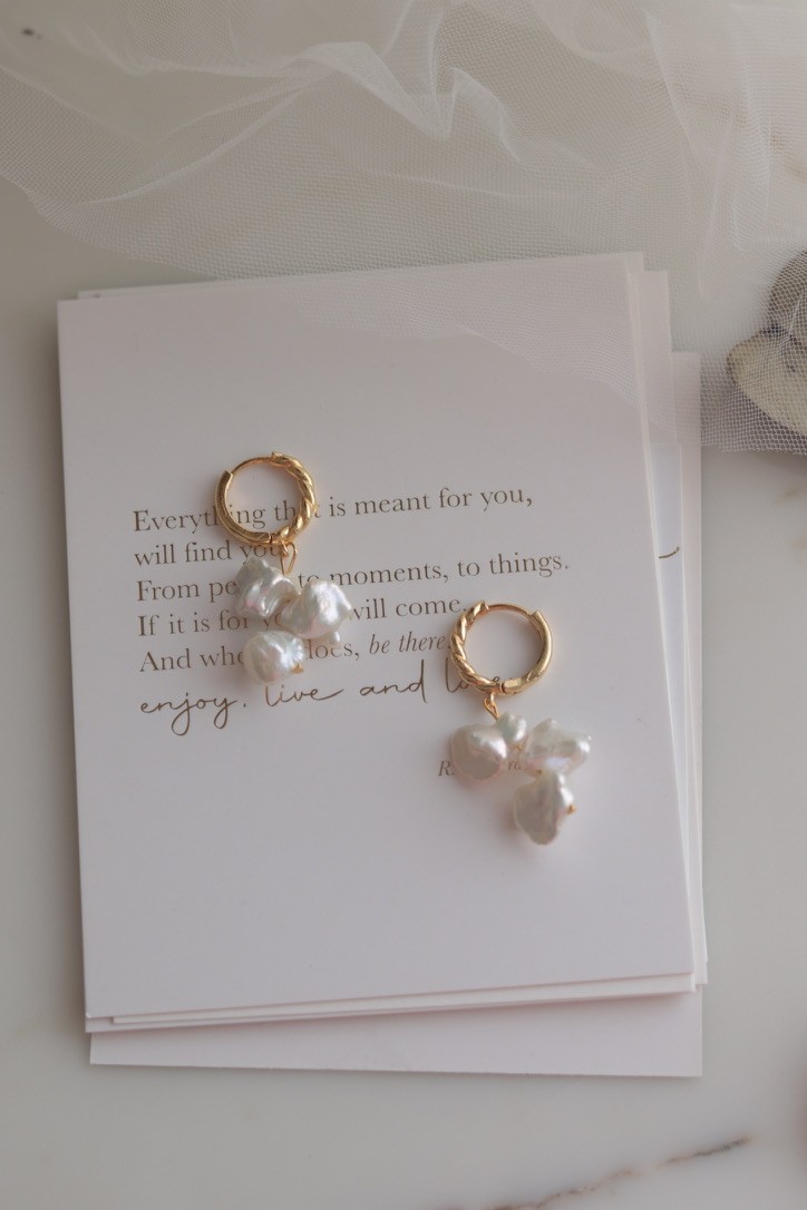 BRIDE NO:1 REAL PEARL EARRINGS