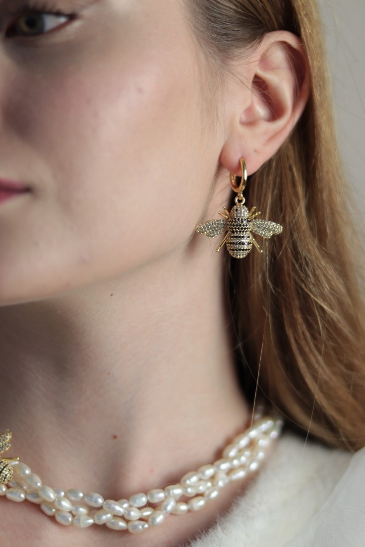 BEE EARRINGS