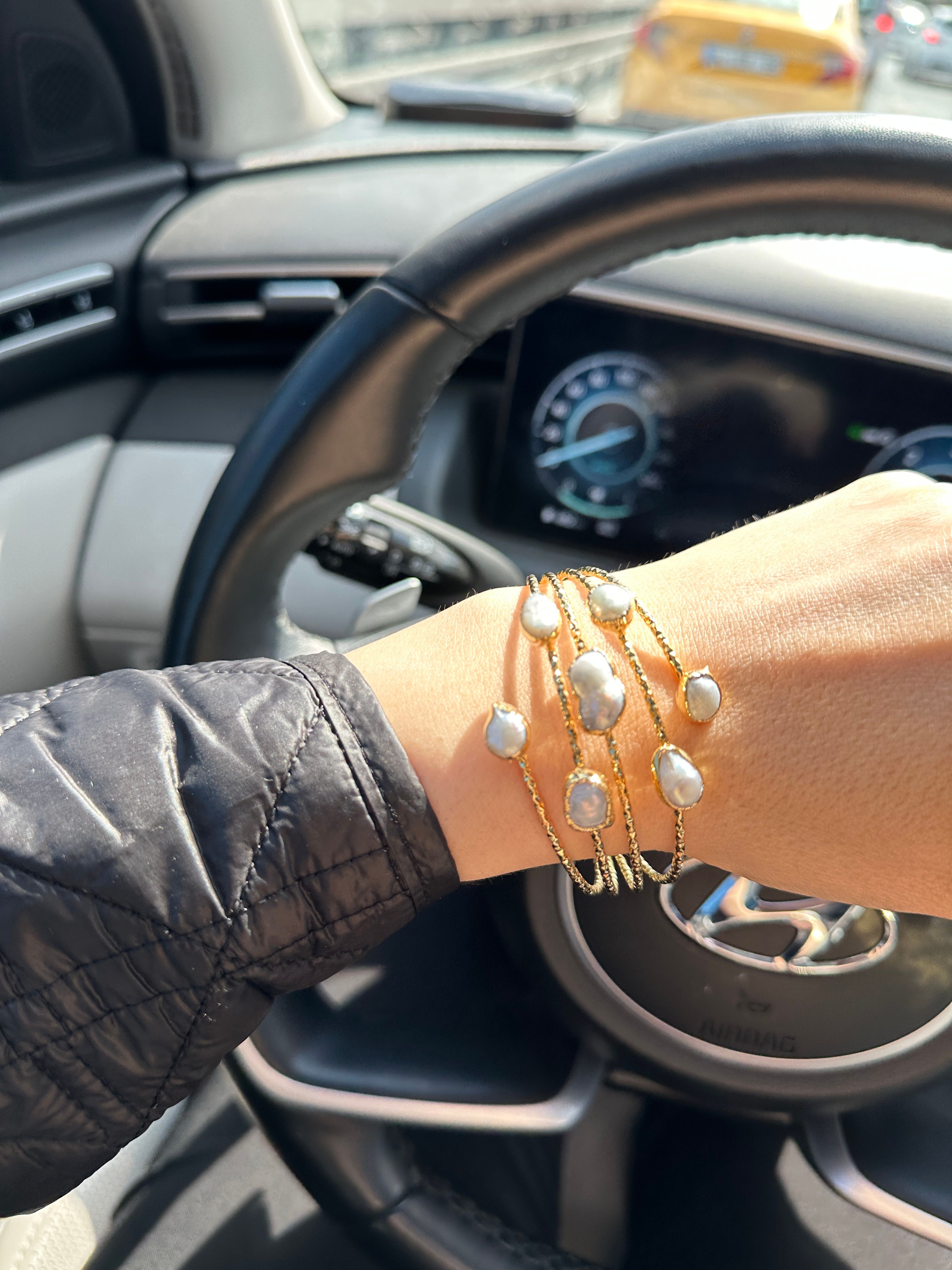 FORGET ME NOT PEARL BRACELET