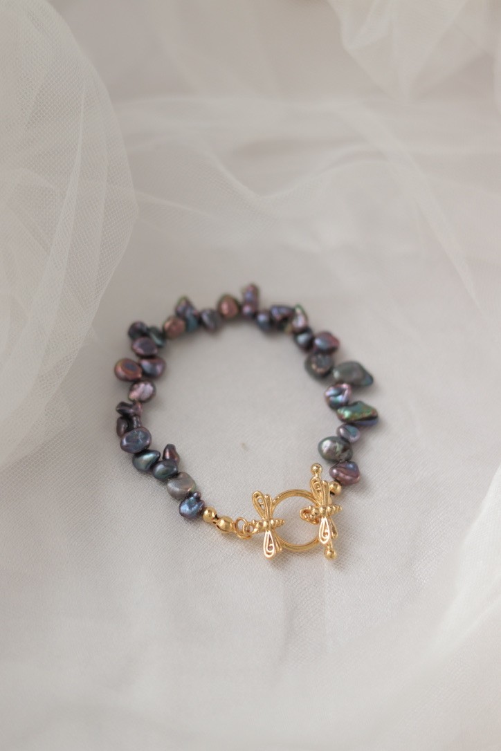 BLACK KESHI REAL PEARL BRACELET