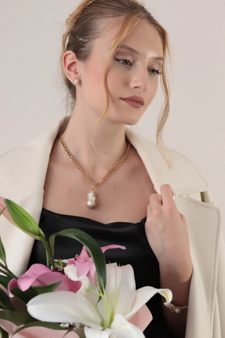 ELİZABET GOLD GERÇEK BAROK İNCİ KOLYE