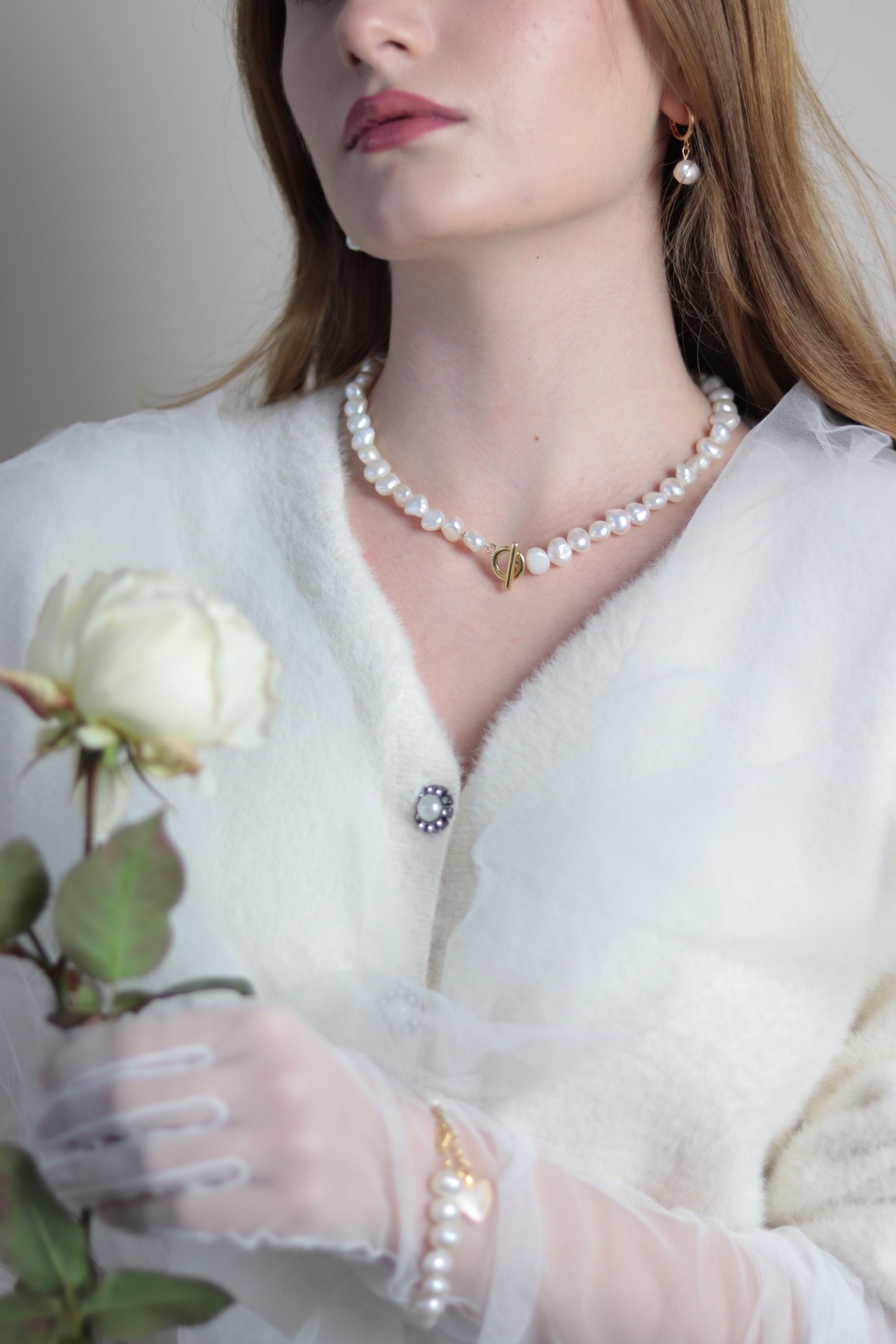 MAGNOLIA REAL PEARL NECKLACE