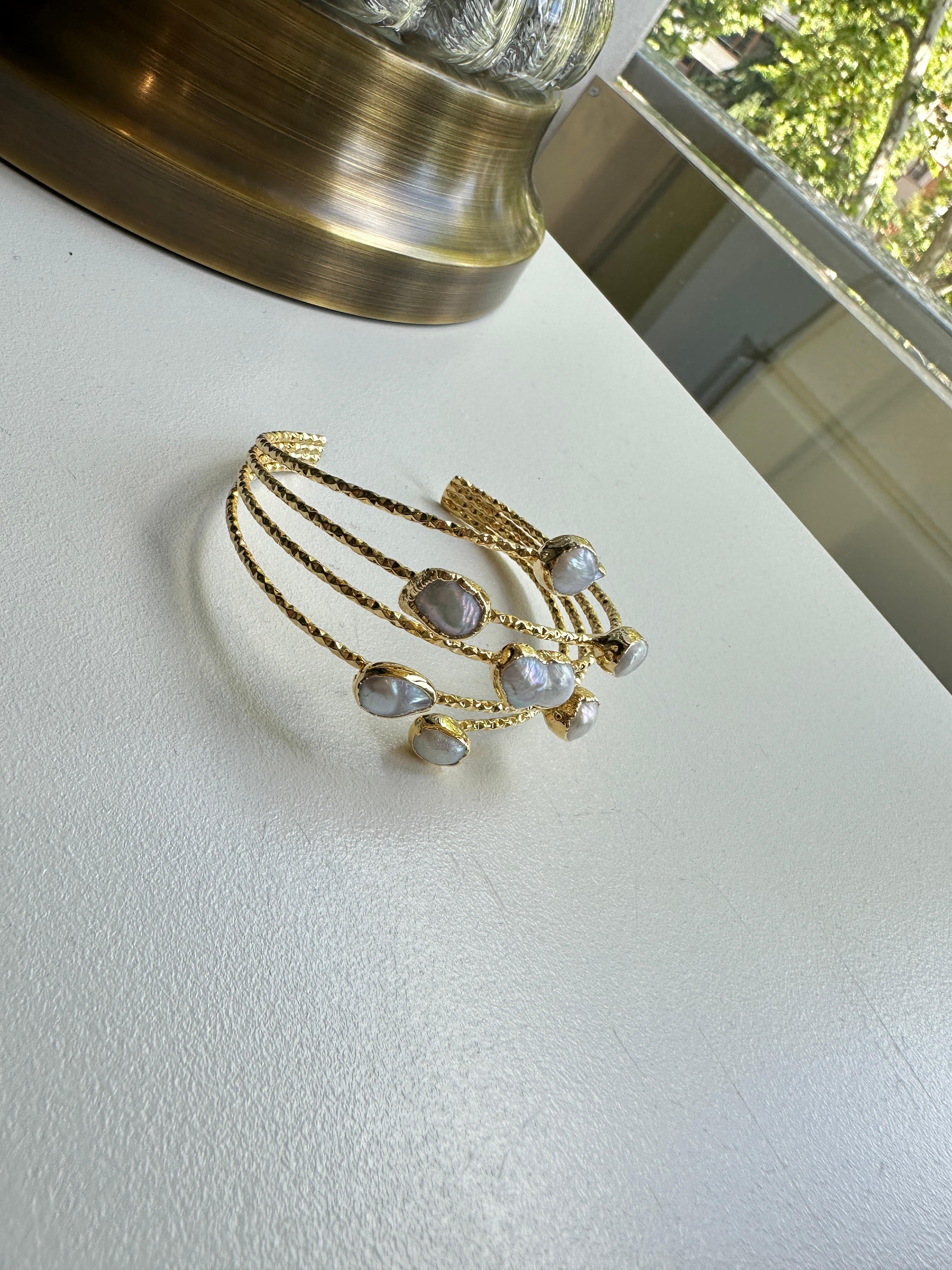 FORGET ME NOT PEARL BRACELET