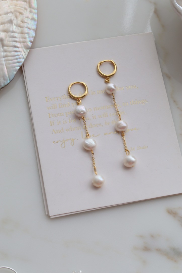 WHITE LIZA NO:3 REAL PEARL EARRINGS