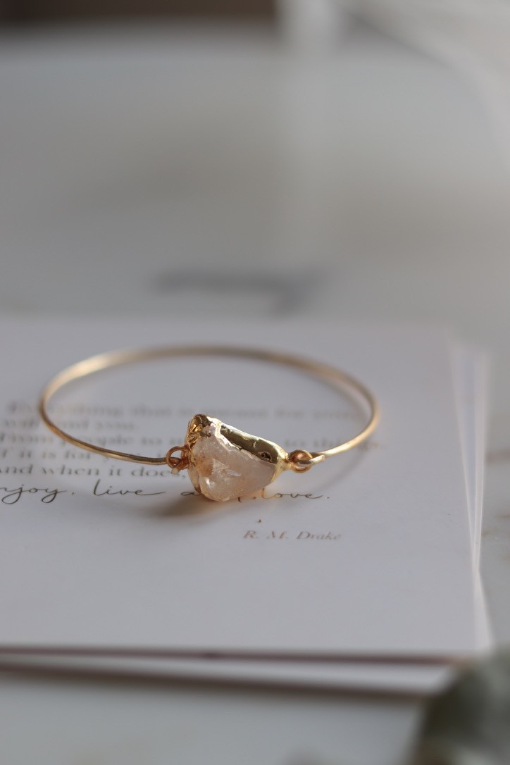 REAL CITRINE GOLD PLATED CLAMP