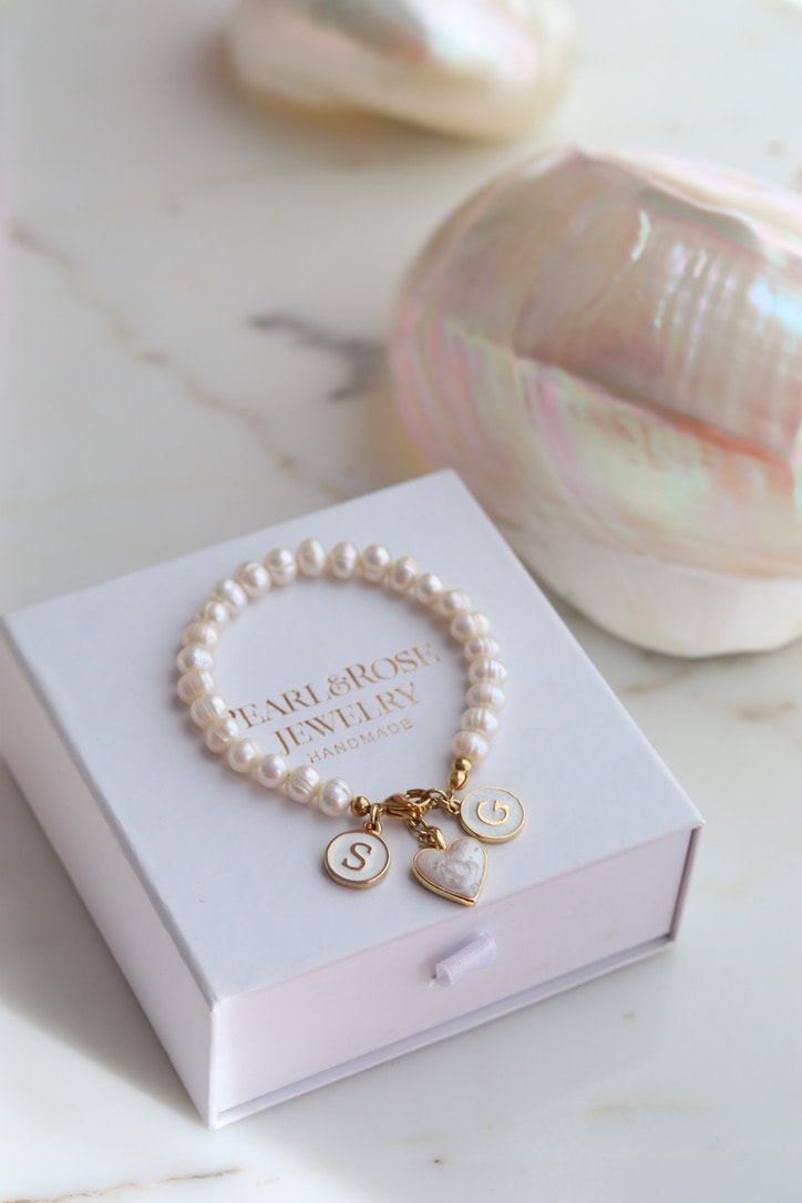 ALFABET JULİA GERÇEK İNCİ BİLEKLİK