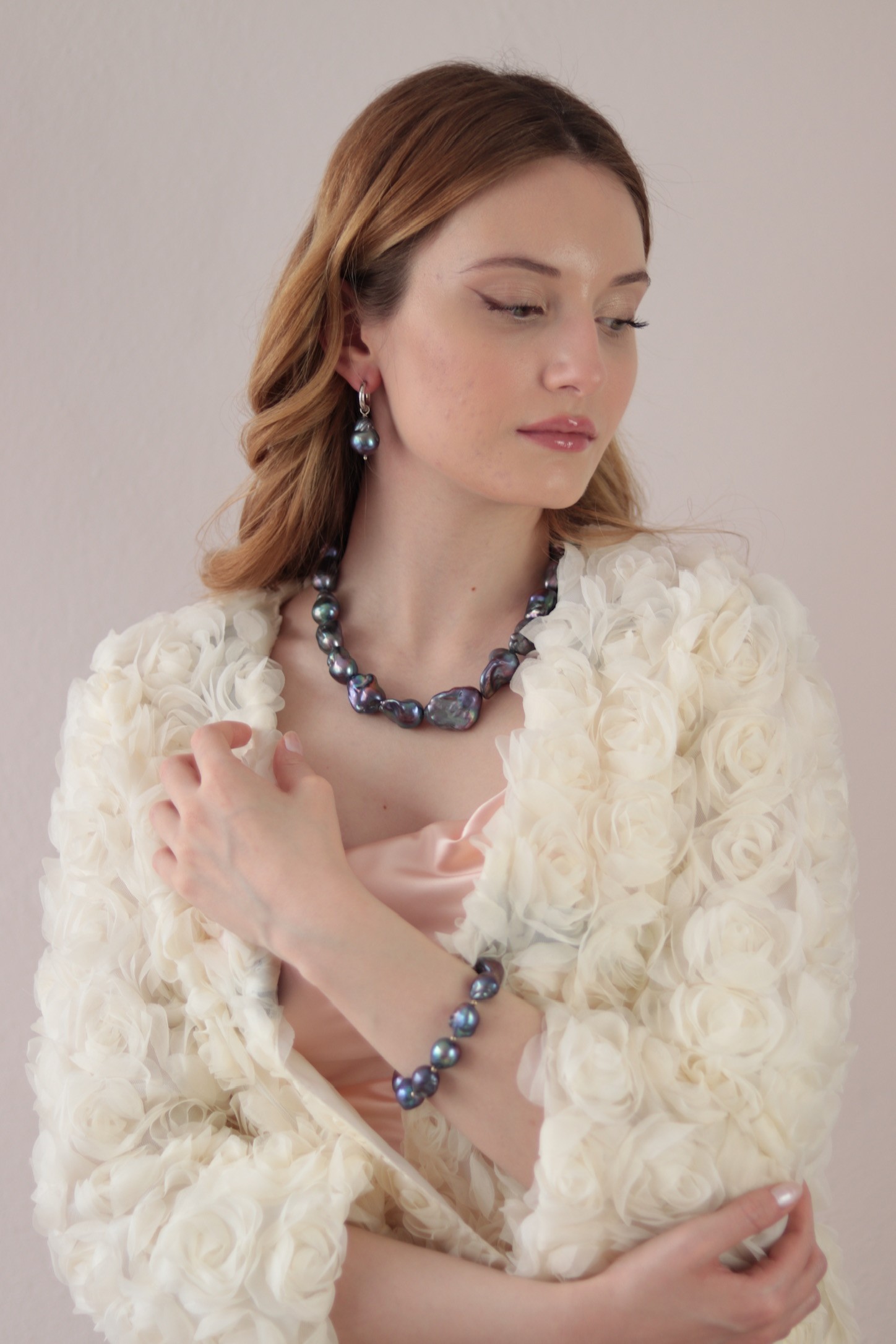 SİYAH KUYUMCU BAROQUE REAL PEARL NECKLACE