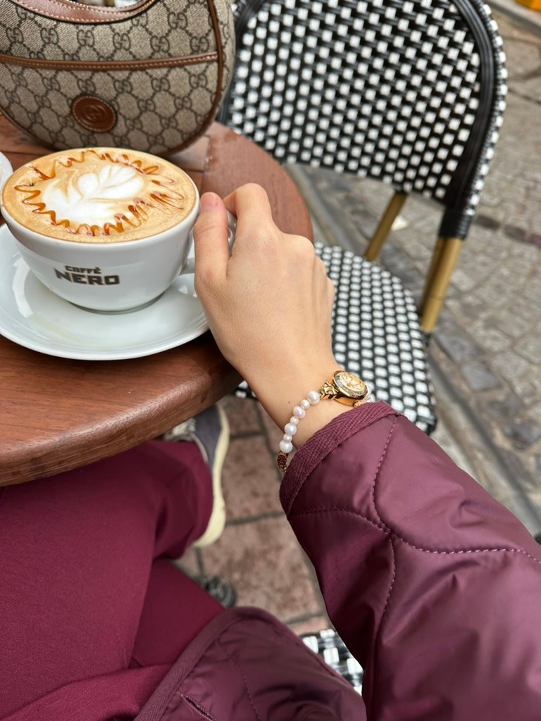 VINTAGE NO.2 REAL PEARL WATCH