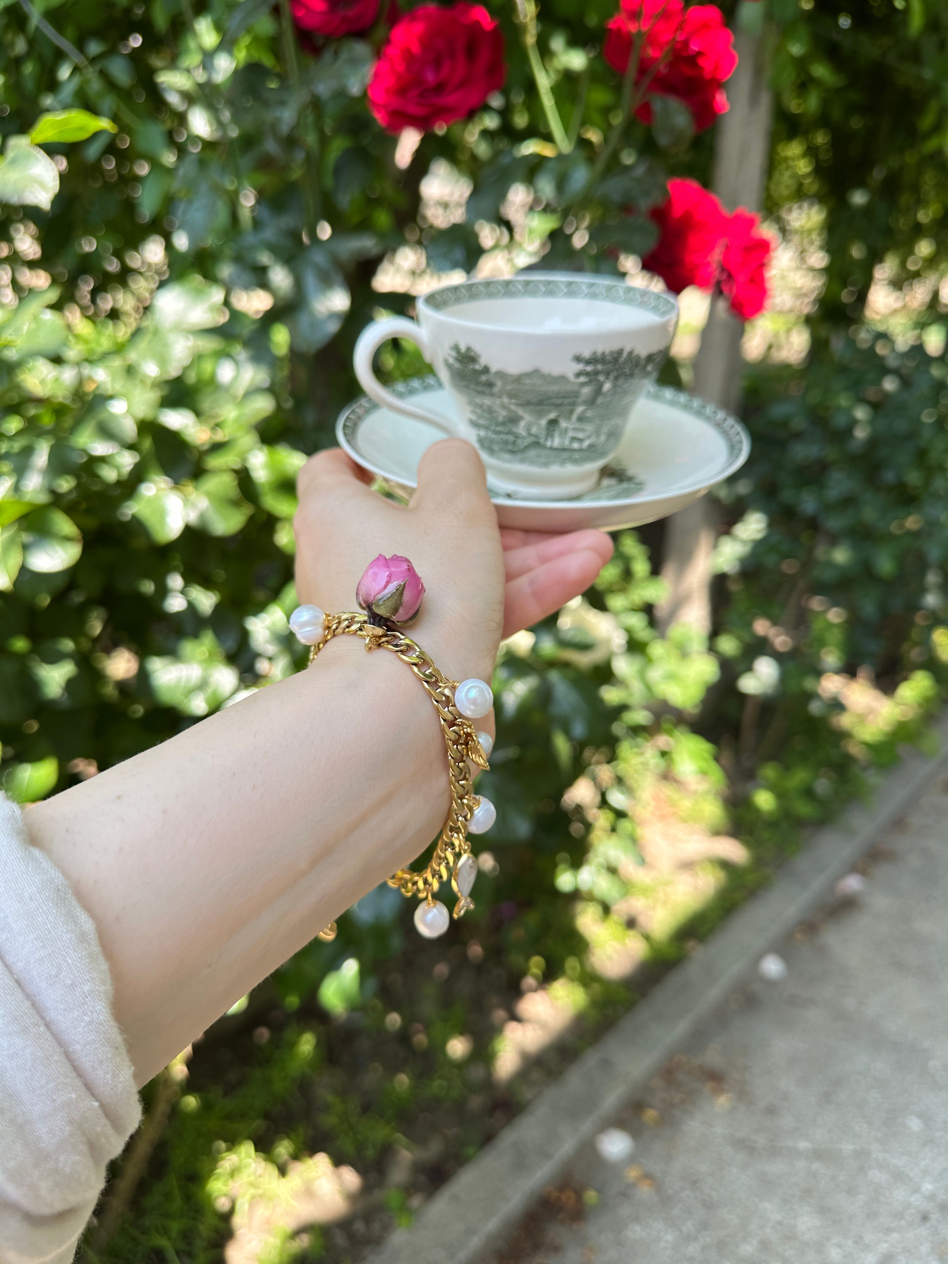 VİCTORİA ROSE CHANEL GERÇEK İNCİ BİLEKLİK