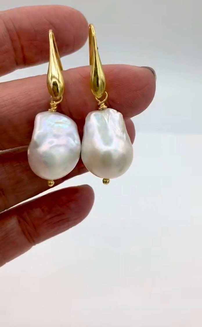 BAROQUE PREMIUM REAL PEARL EARRINGS