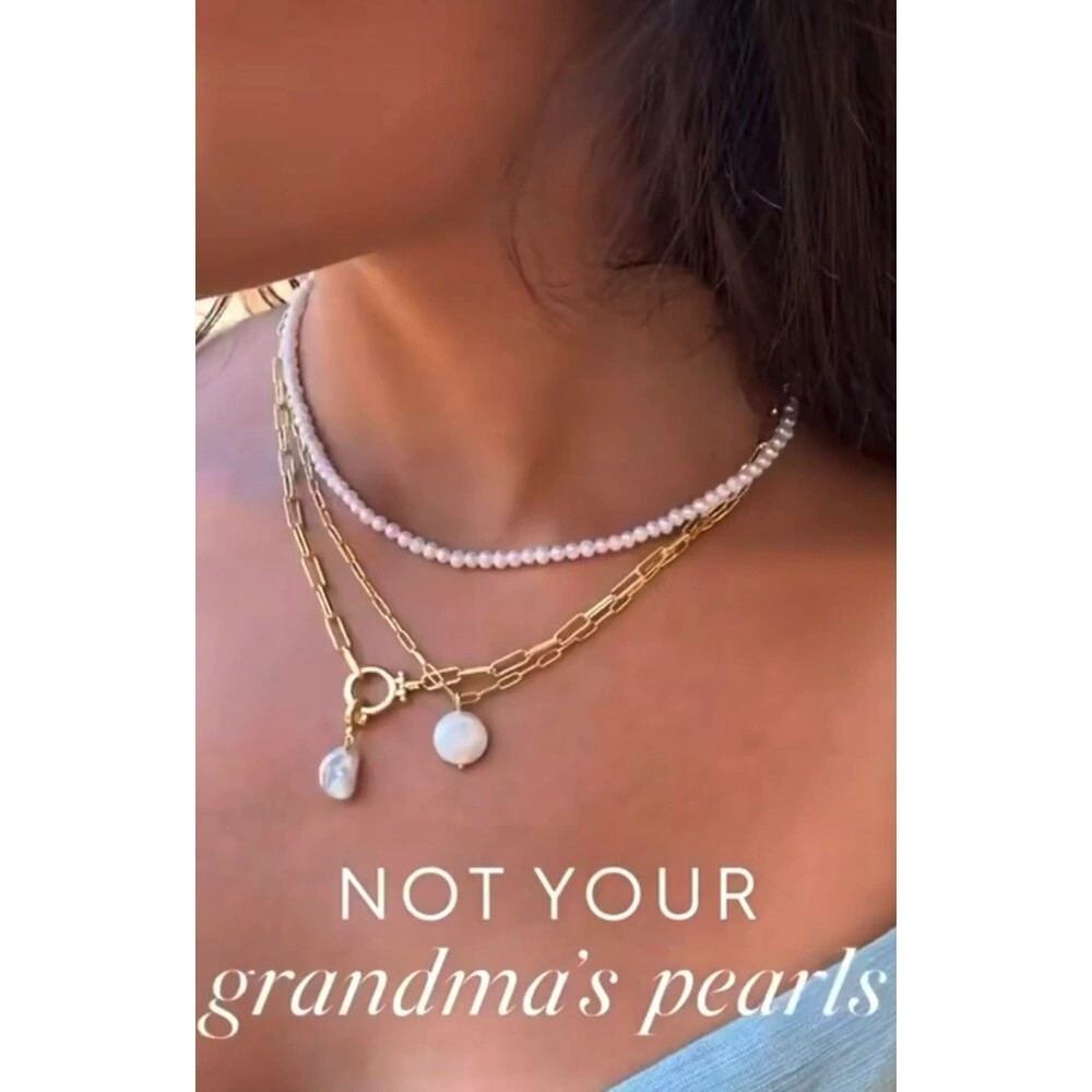 BELLA REAL PEARL NECKLACE