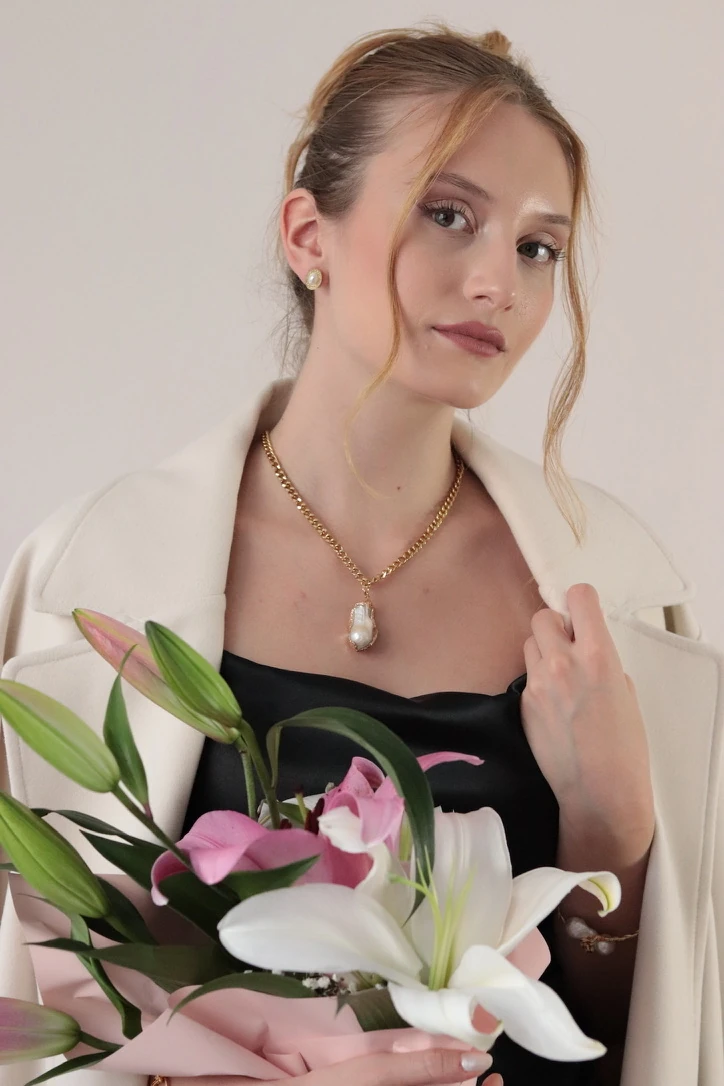 ELİZABET GOLD GERÇEK BAROK İNCİ KOLYE