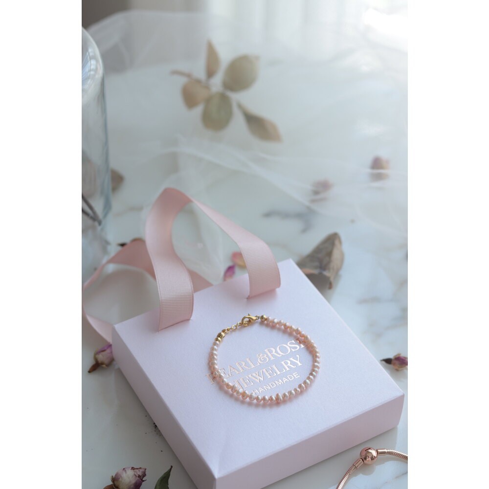 ROSE NAIF REAL PEARL BRACELET