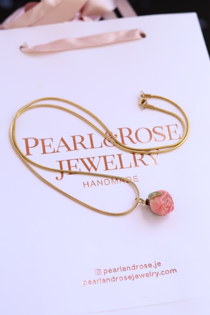 BEAUTIFUL UGLY (ROSE STEEL) NECKLACE