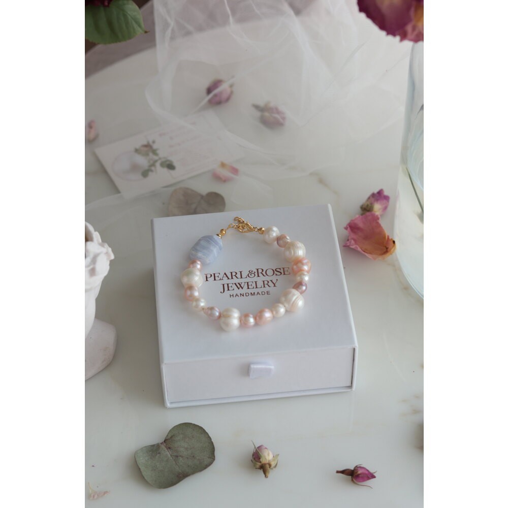 BLUE CHALEDON REAL PEARL BRACELET