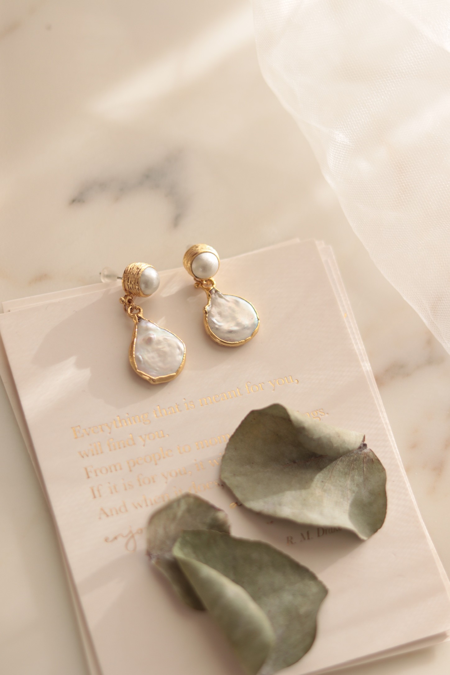 NINA REAL PEARL EARRINGS