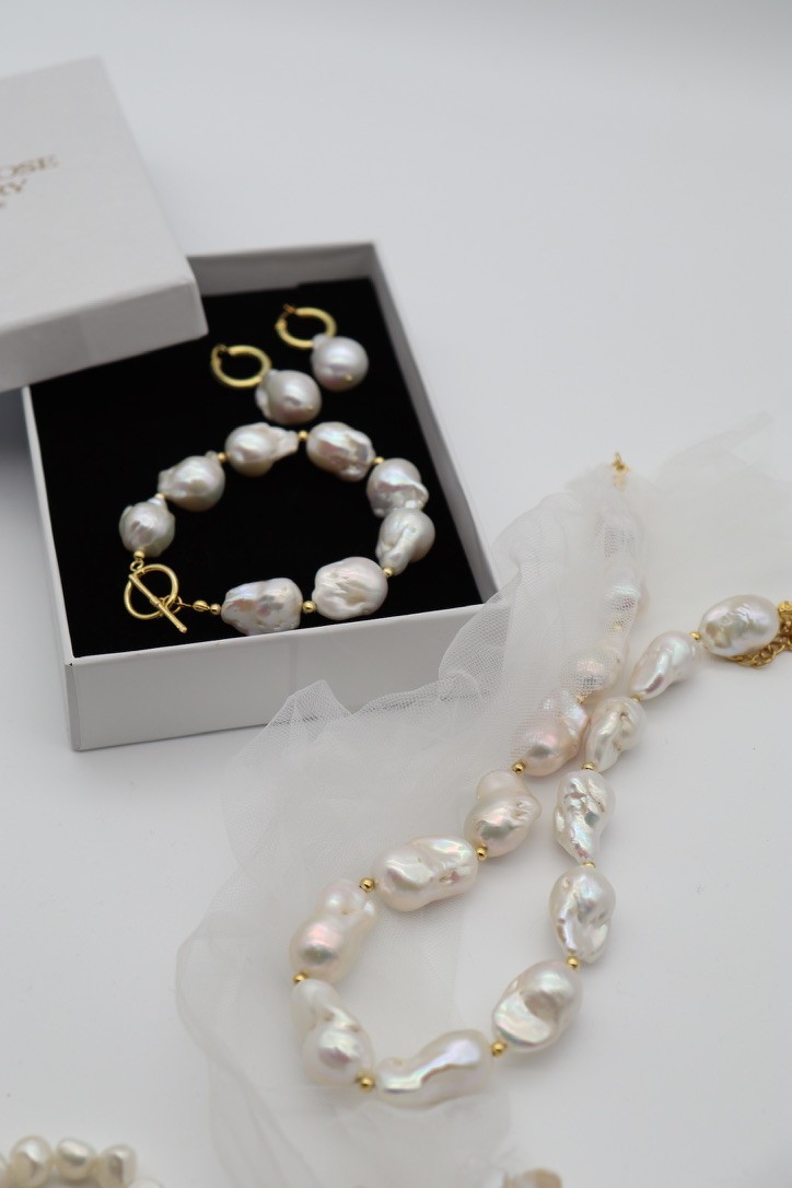 BAROQUE PREMIUM REAL PEARL SET OF 2