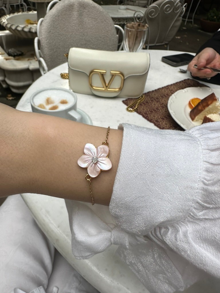 MOTHER OF PEARL FLOWERS NO.1 BRACELET - Siyah Sedef