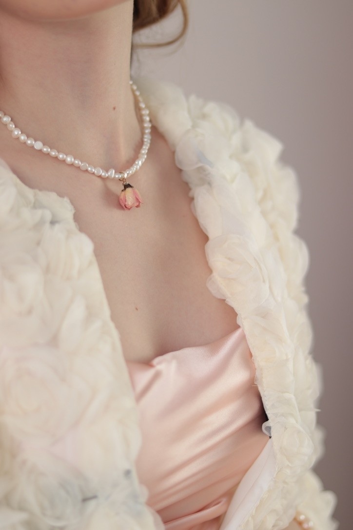 VIENNA REAL PEARL NECKLACE