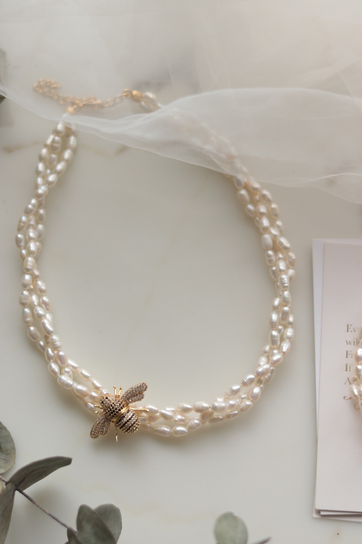 BEE VANESSA REAL PEARL NECKLACE